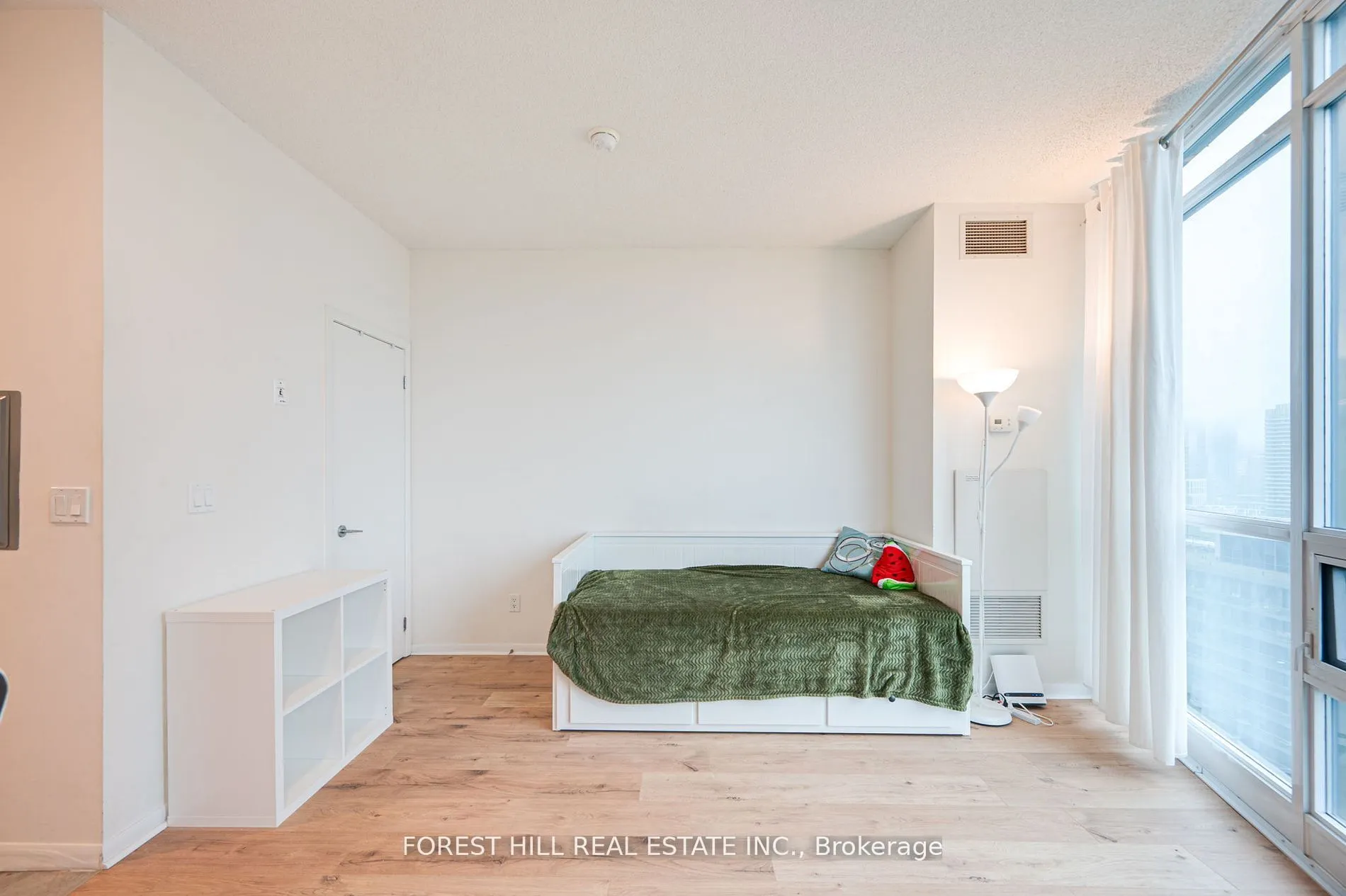 219 Fort York Boulevard, #2107