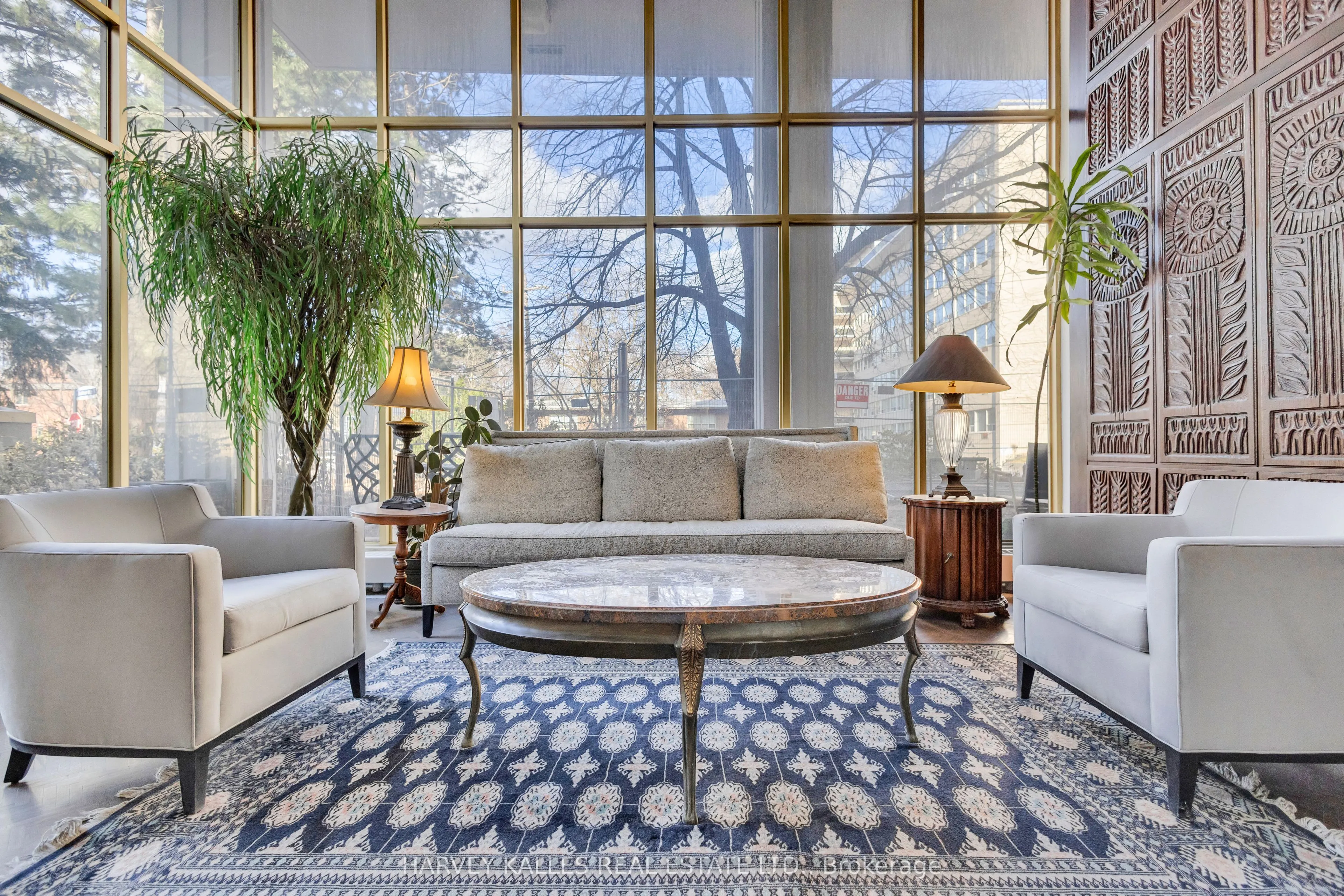 2600 Bathurst Street, #801