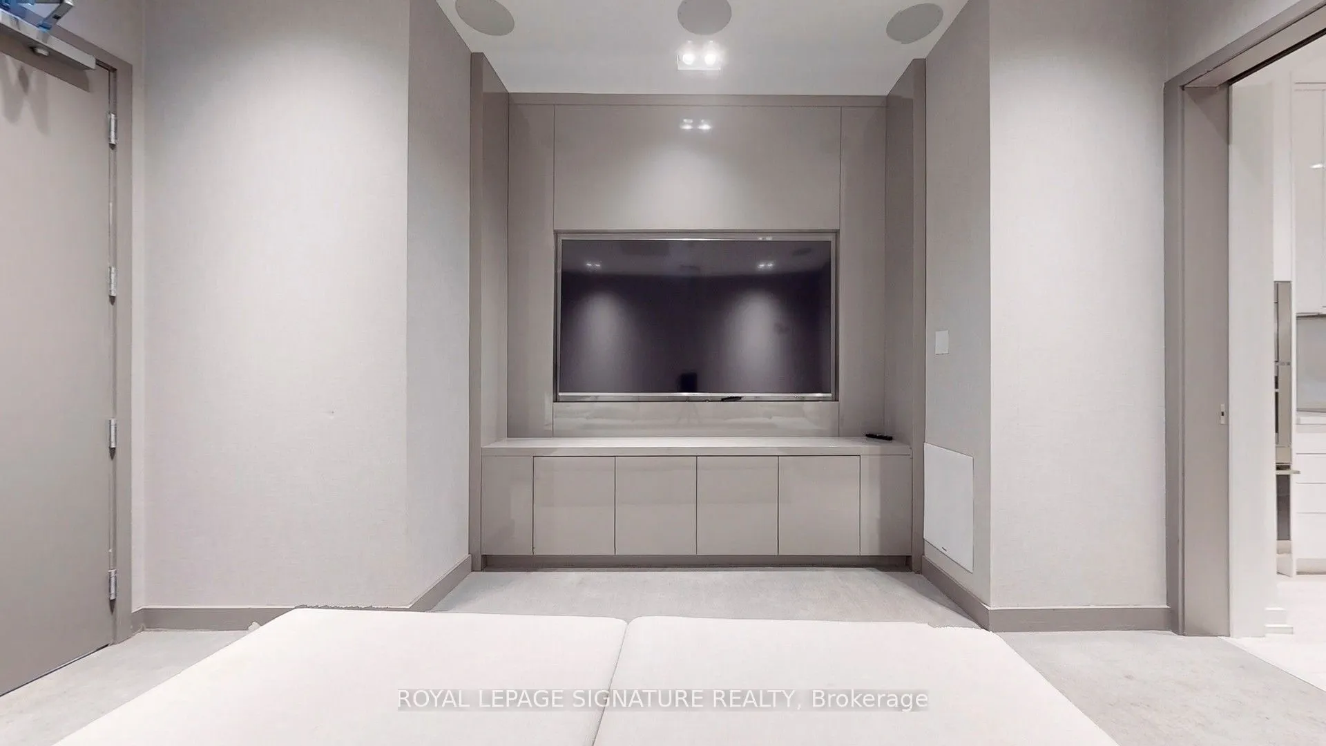 251 Jarvis Street, #4304