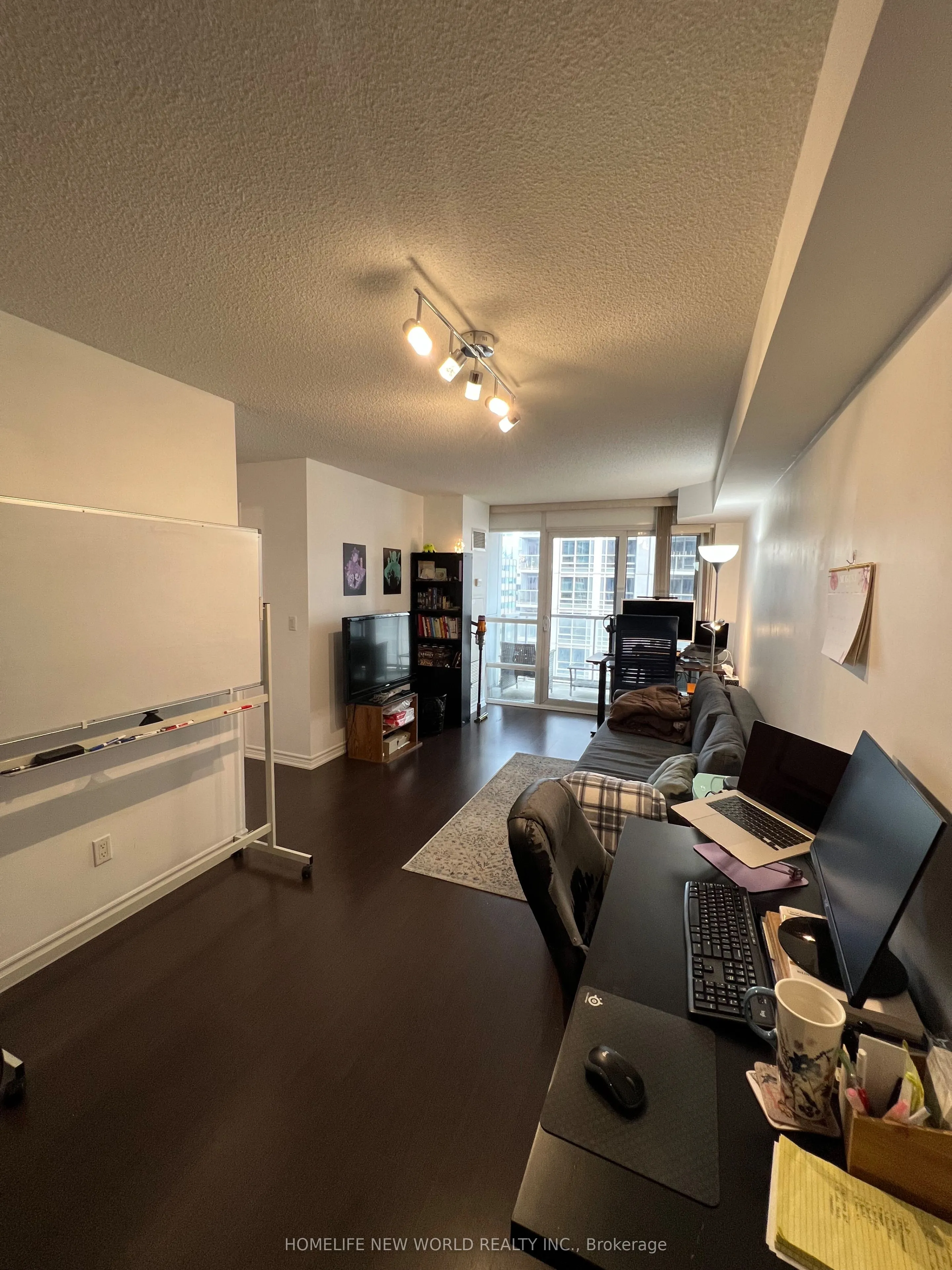 761 Bay Street, #1113
