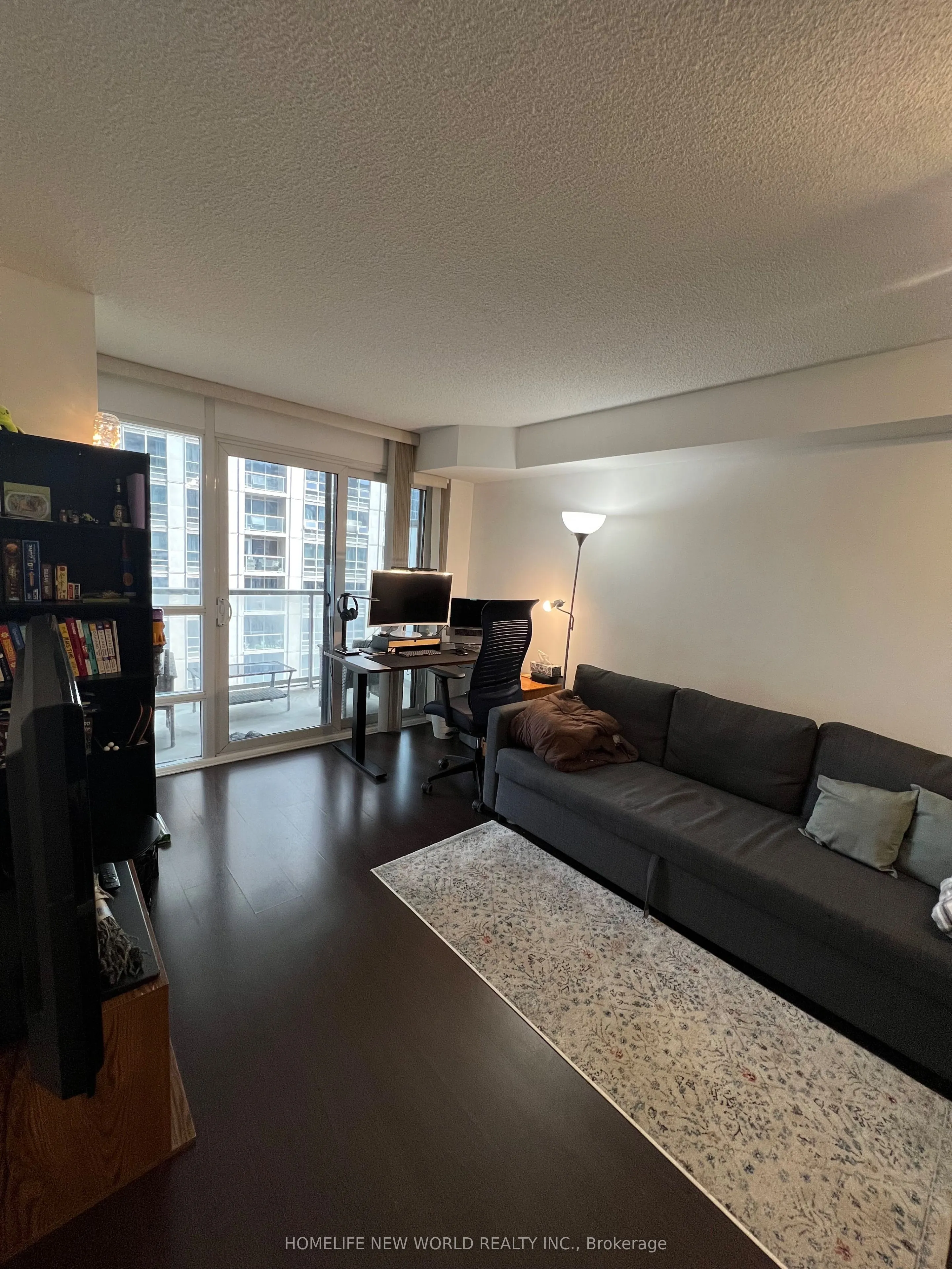 761 Bay Street, #1113