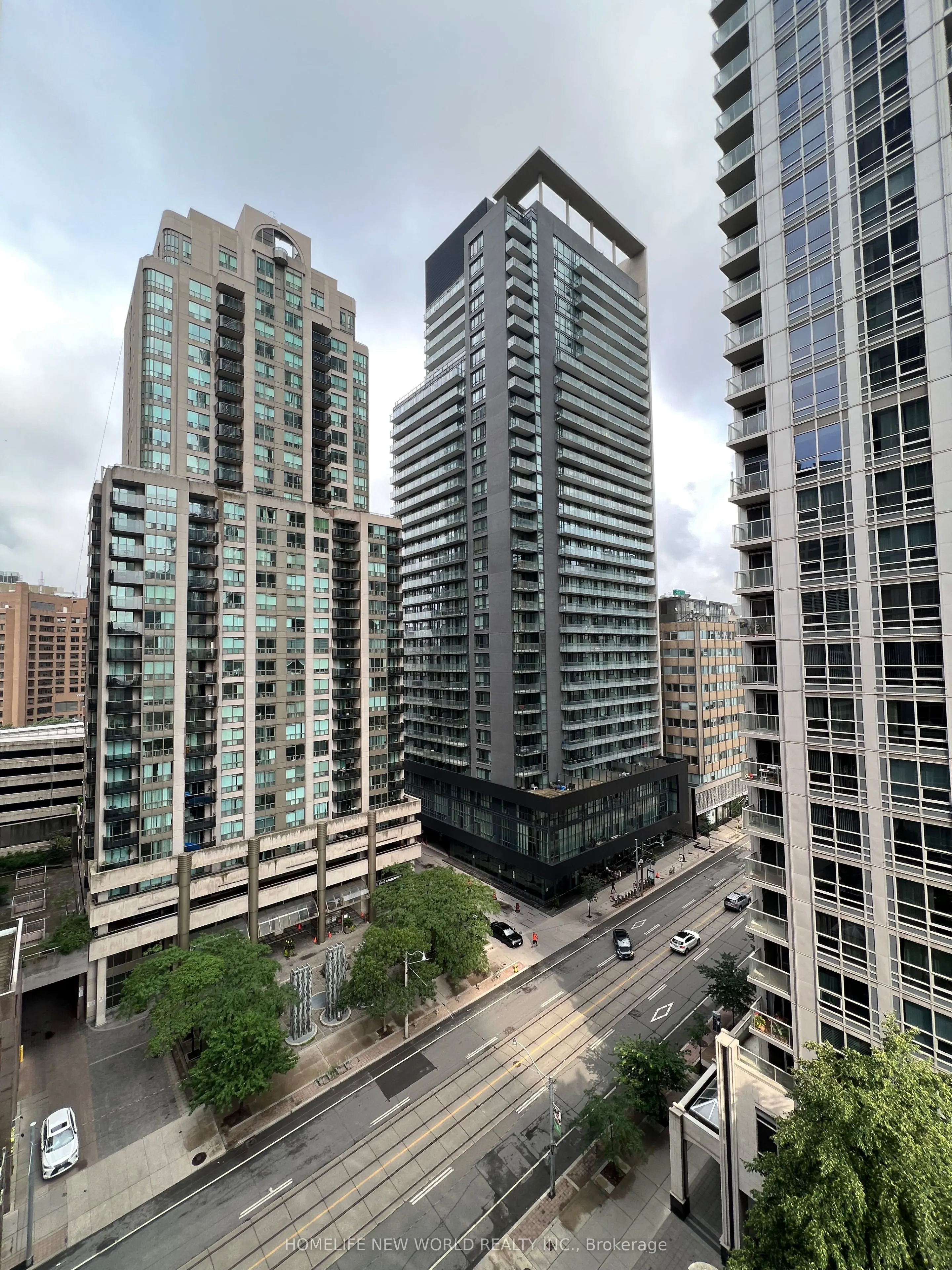 761 Bay Street, #1113