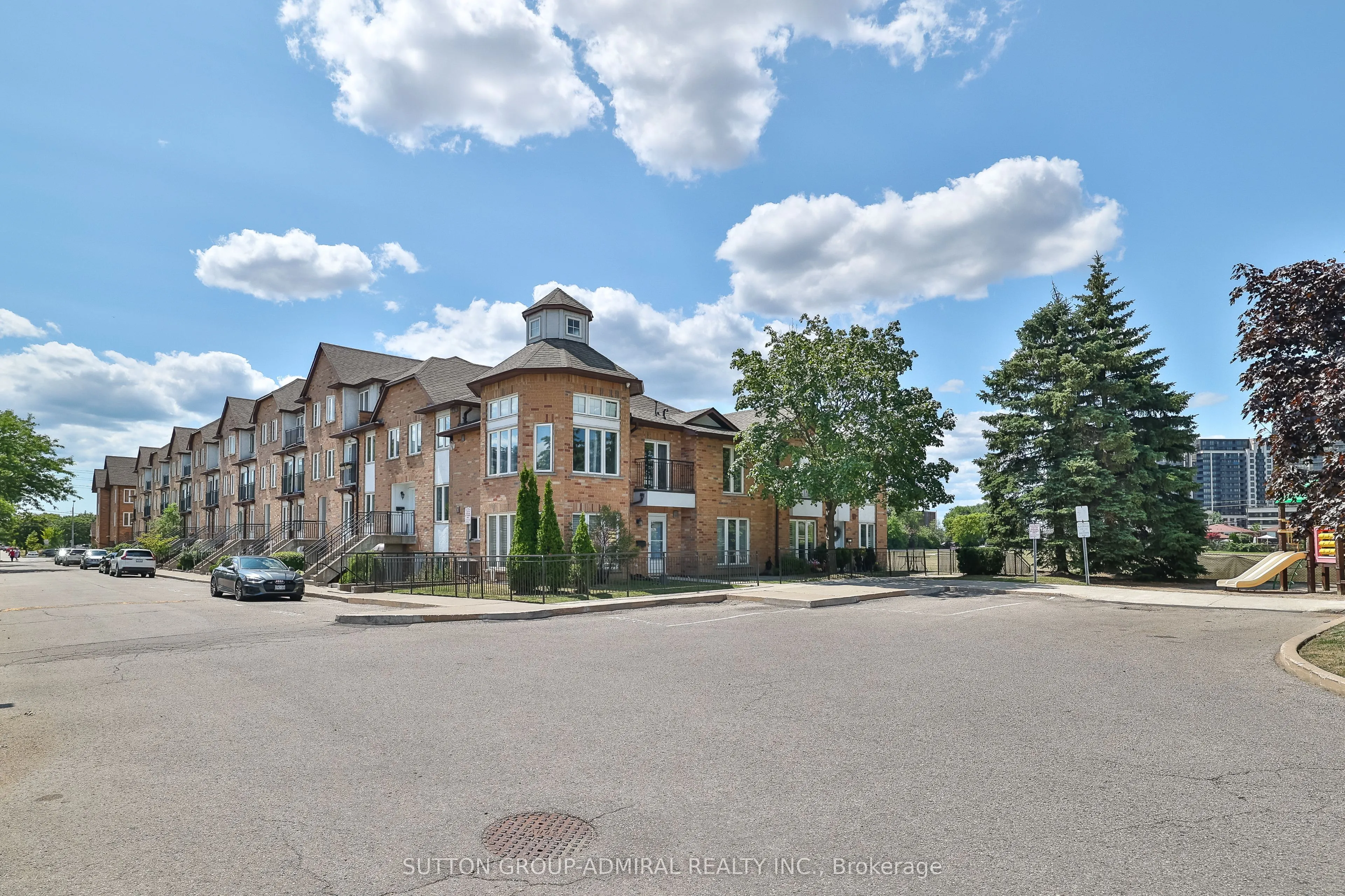 988 Sheppard Avenue W, #10