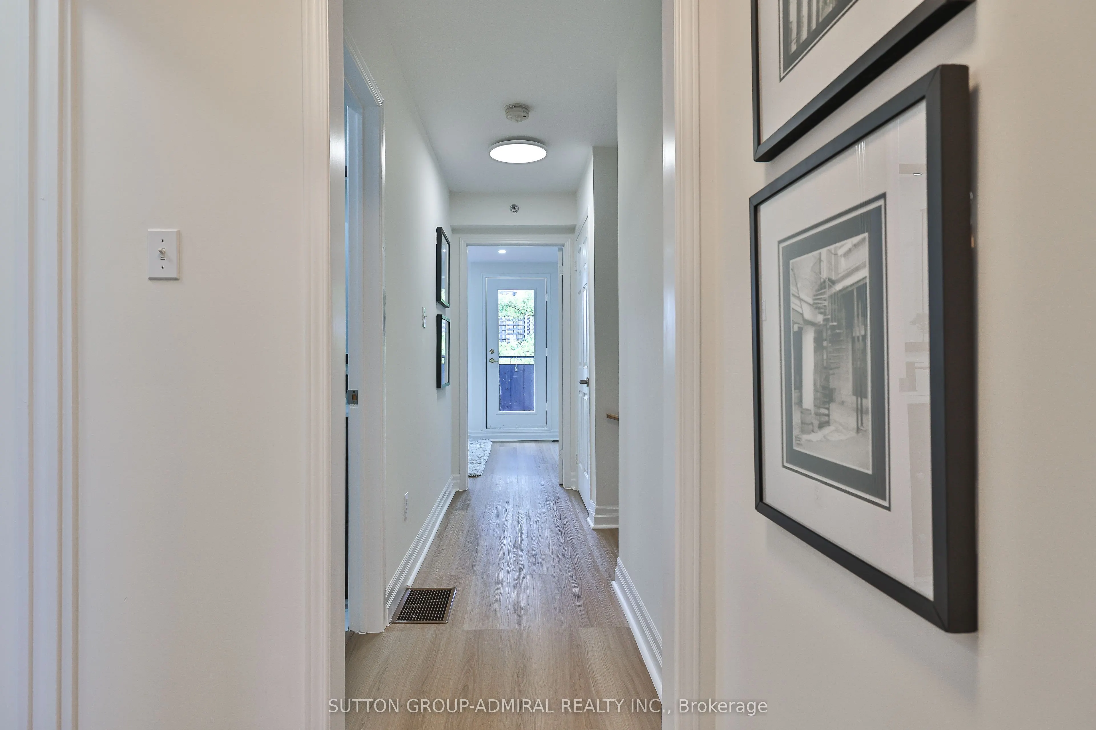 988 Sheppard Avenue W, #10