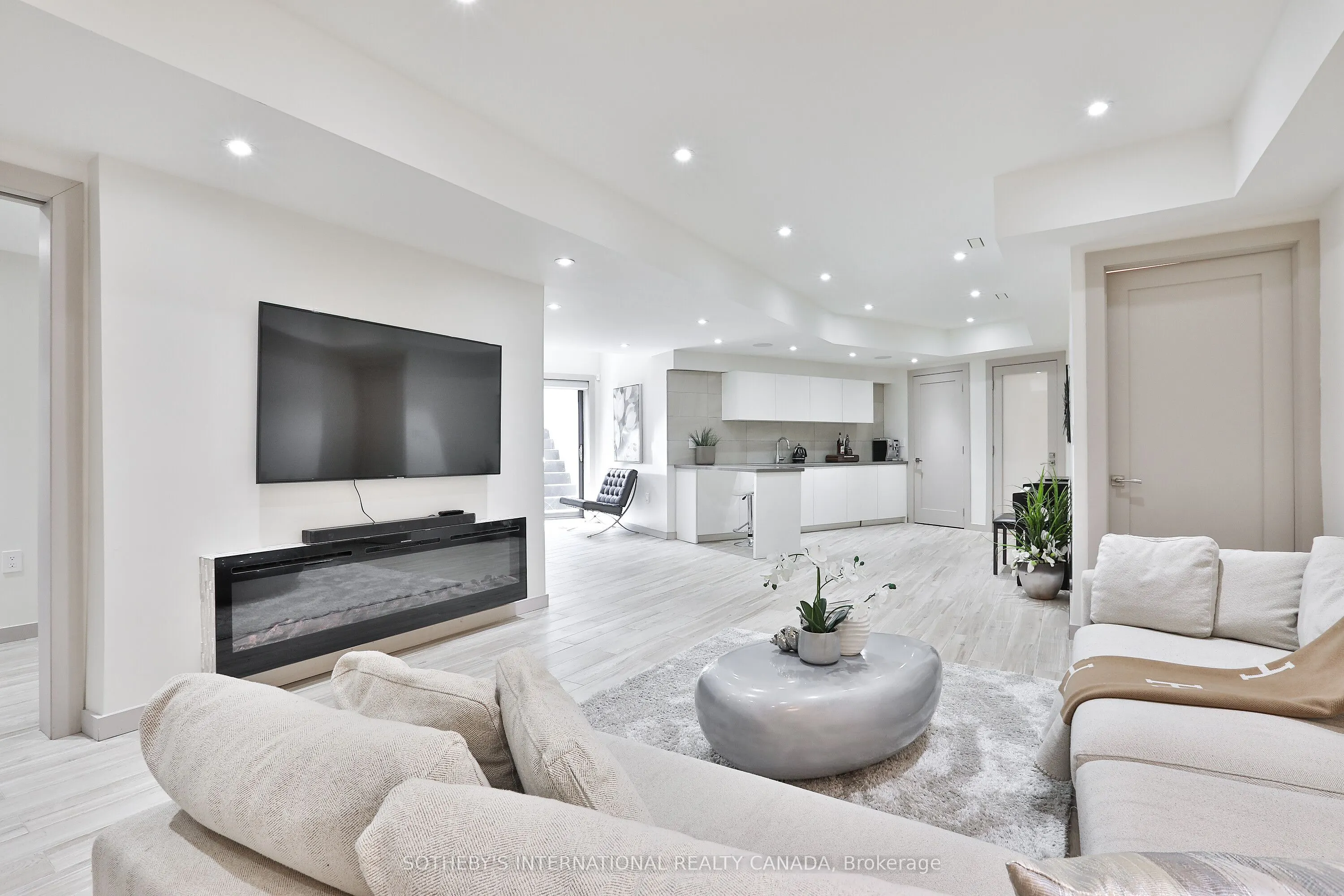31 Overton Crescent
