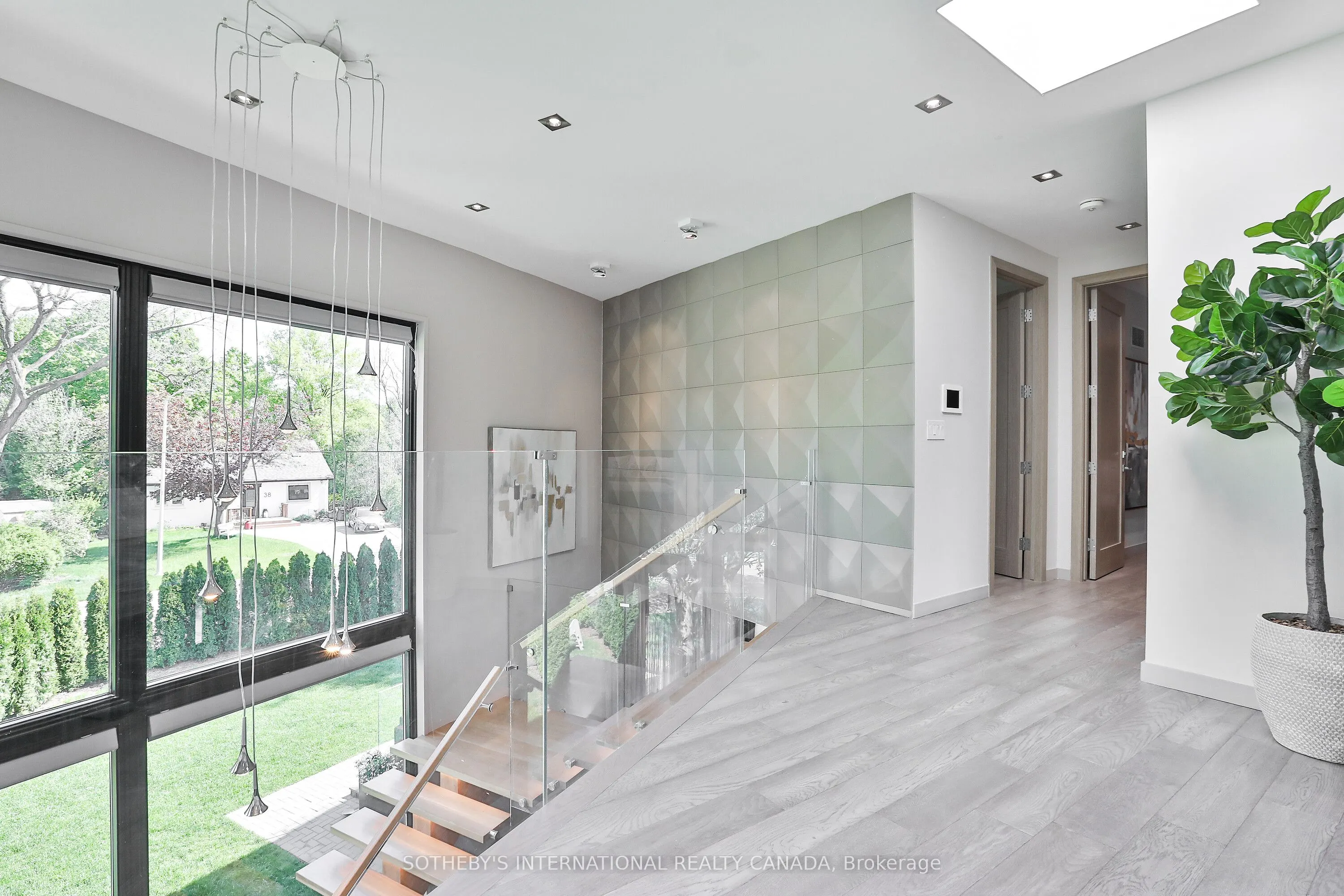 31 Overton Crescent