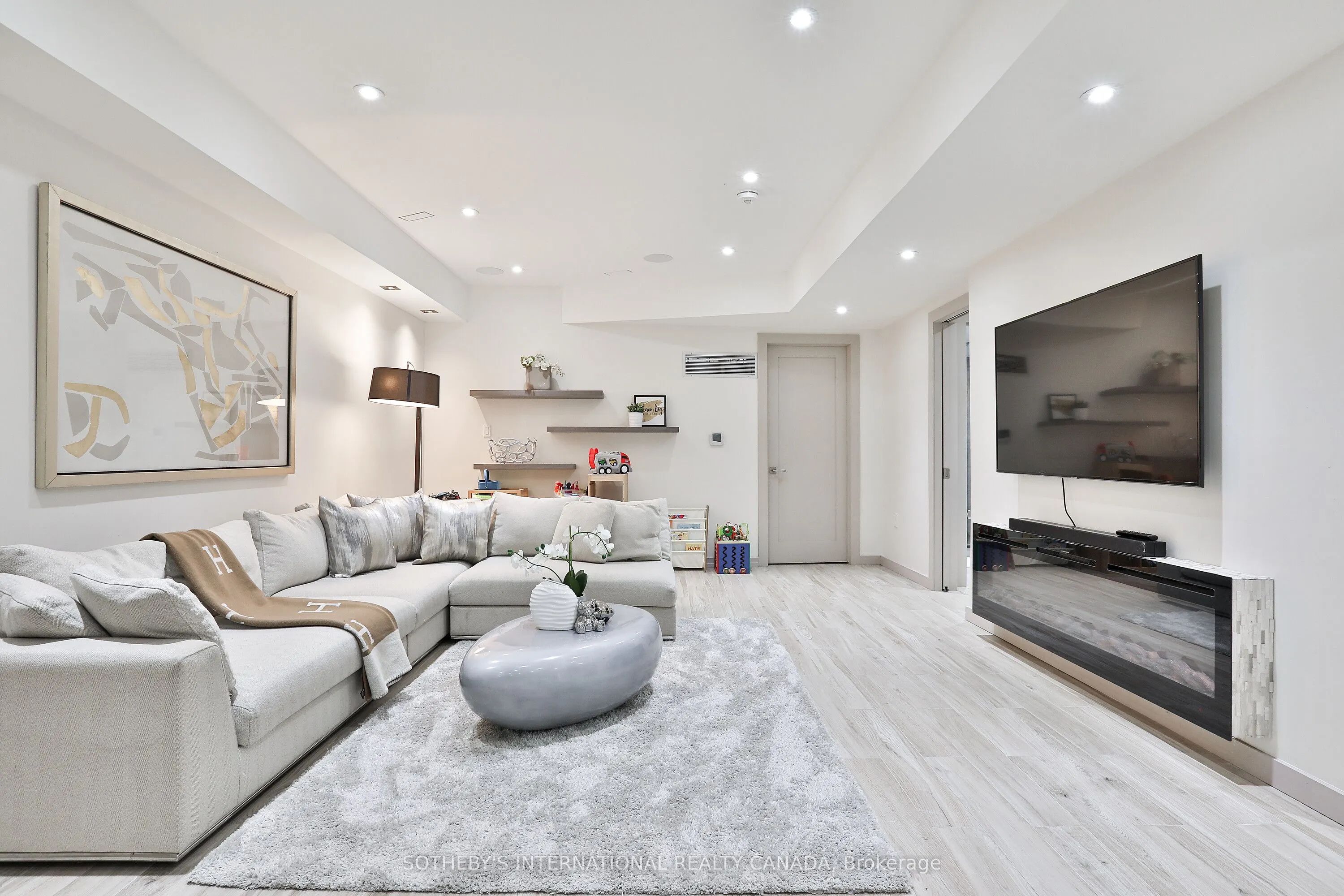 31 Overton Crescent