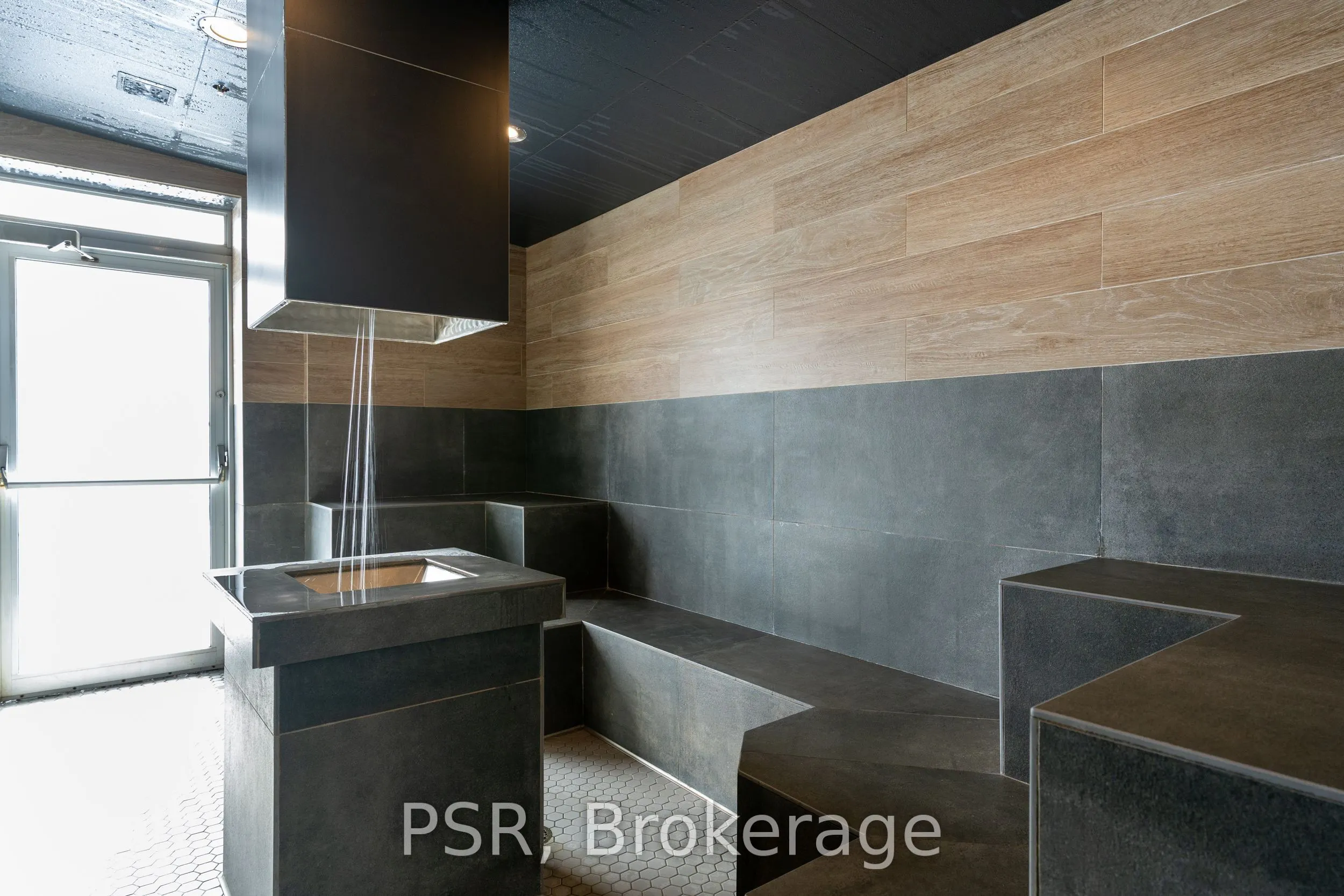 3018 Yonge Street, #311