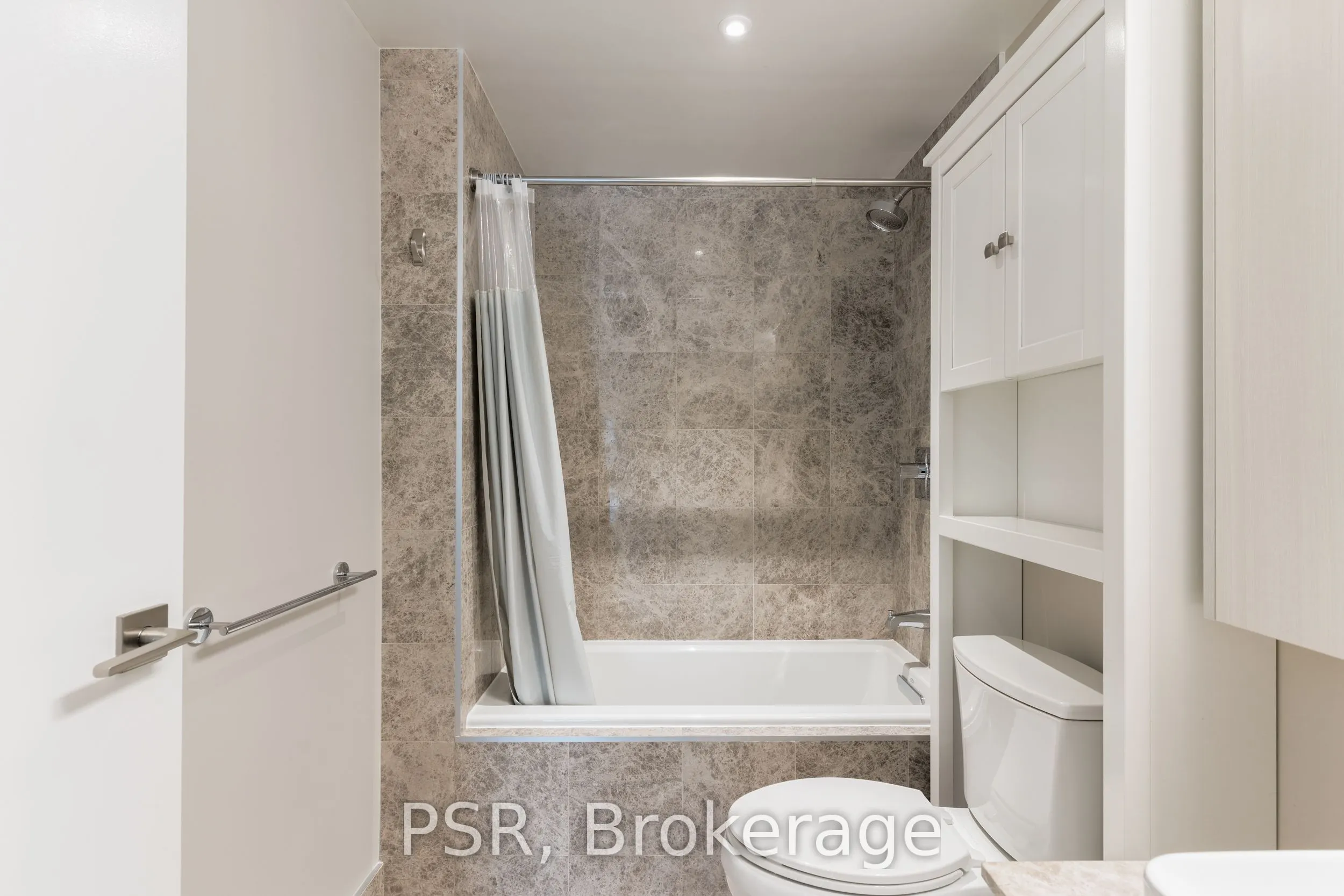 3018 Yonge Street, #311