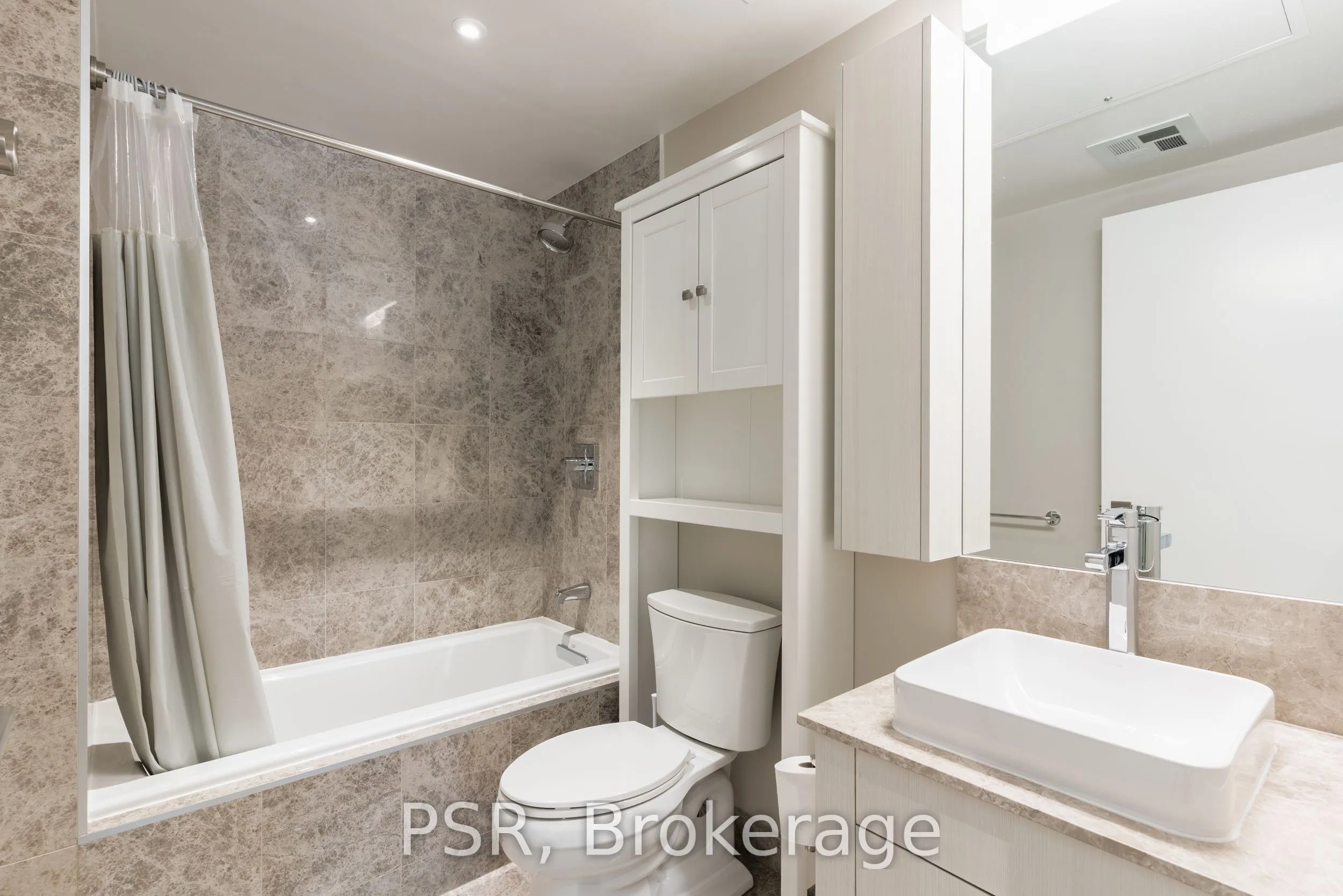 3018 Yonge Street, #311