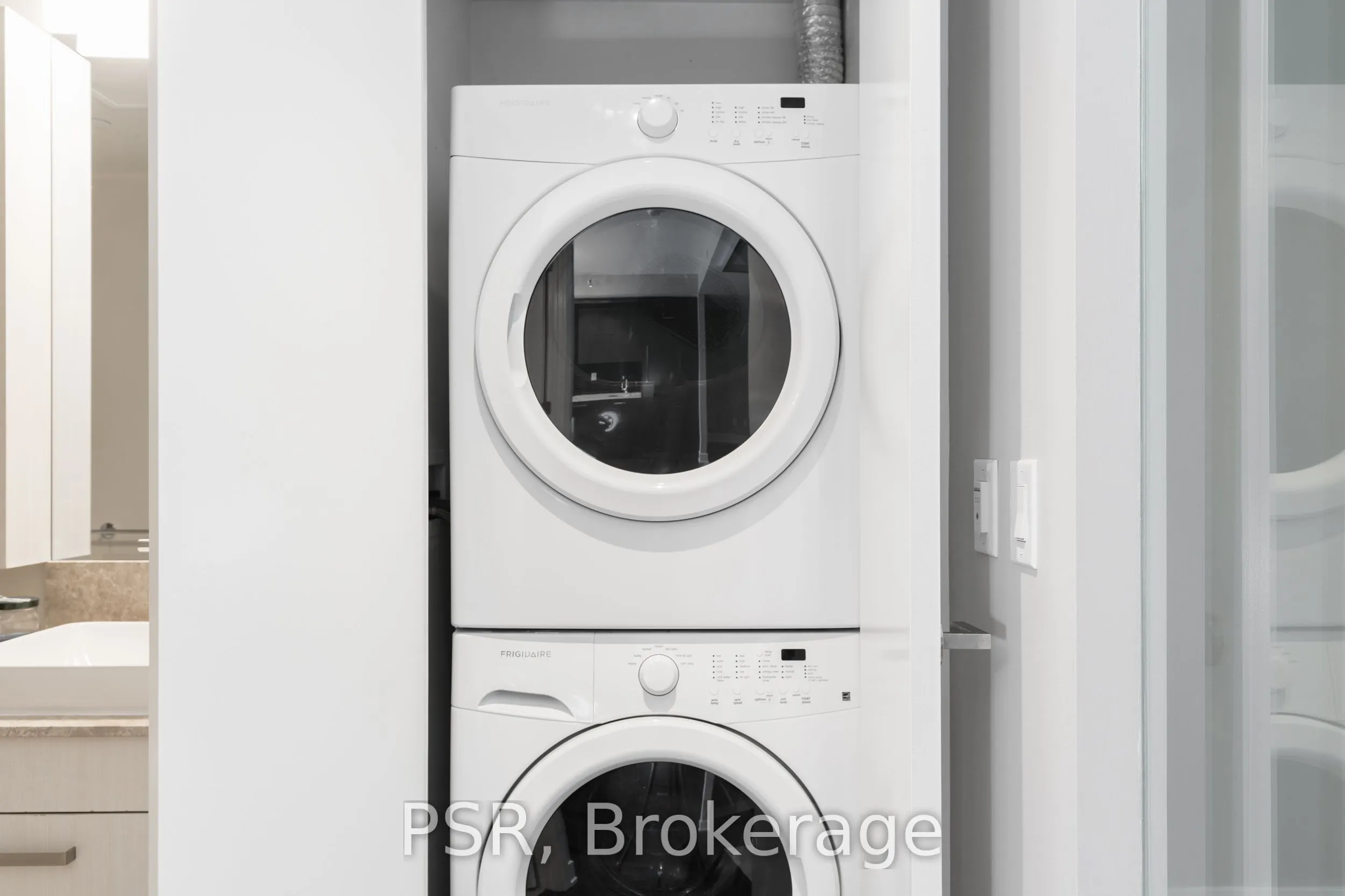 3018 Yonge Street, #311
