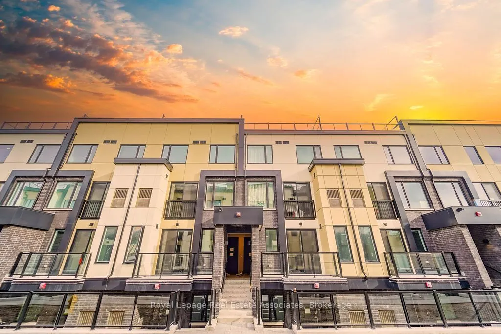 1650 Victoria Park Avenue, #103