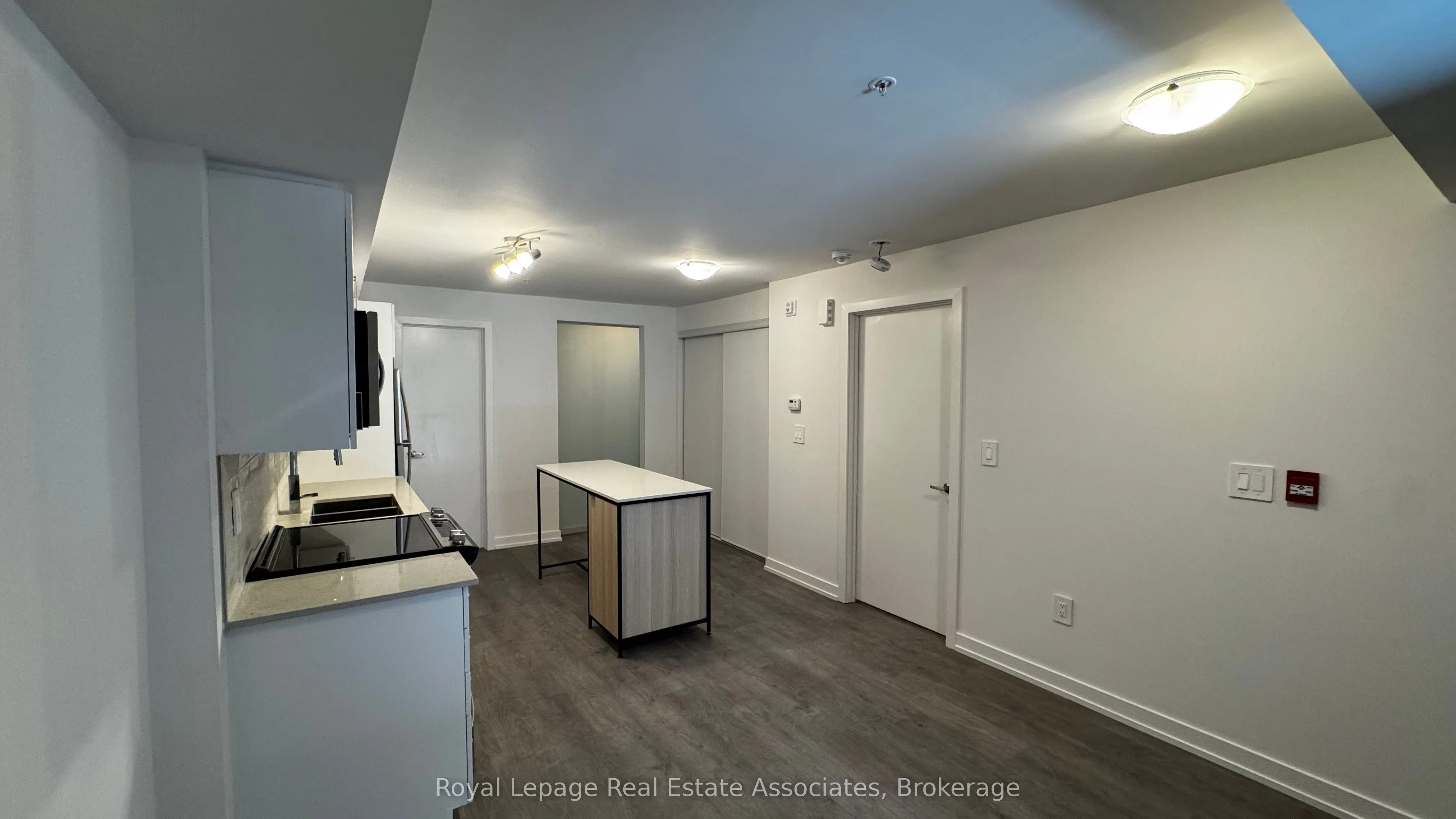 1650 Victoria Park Avenue, #103
