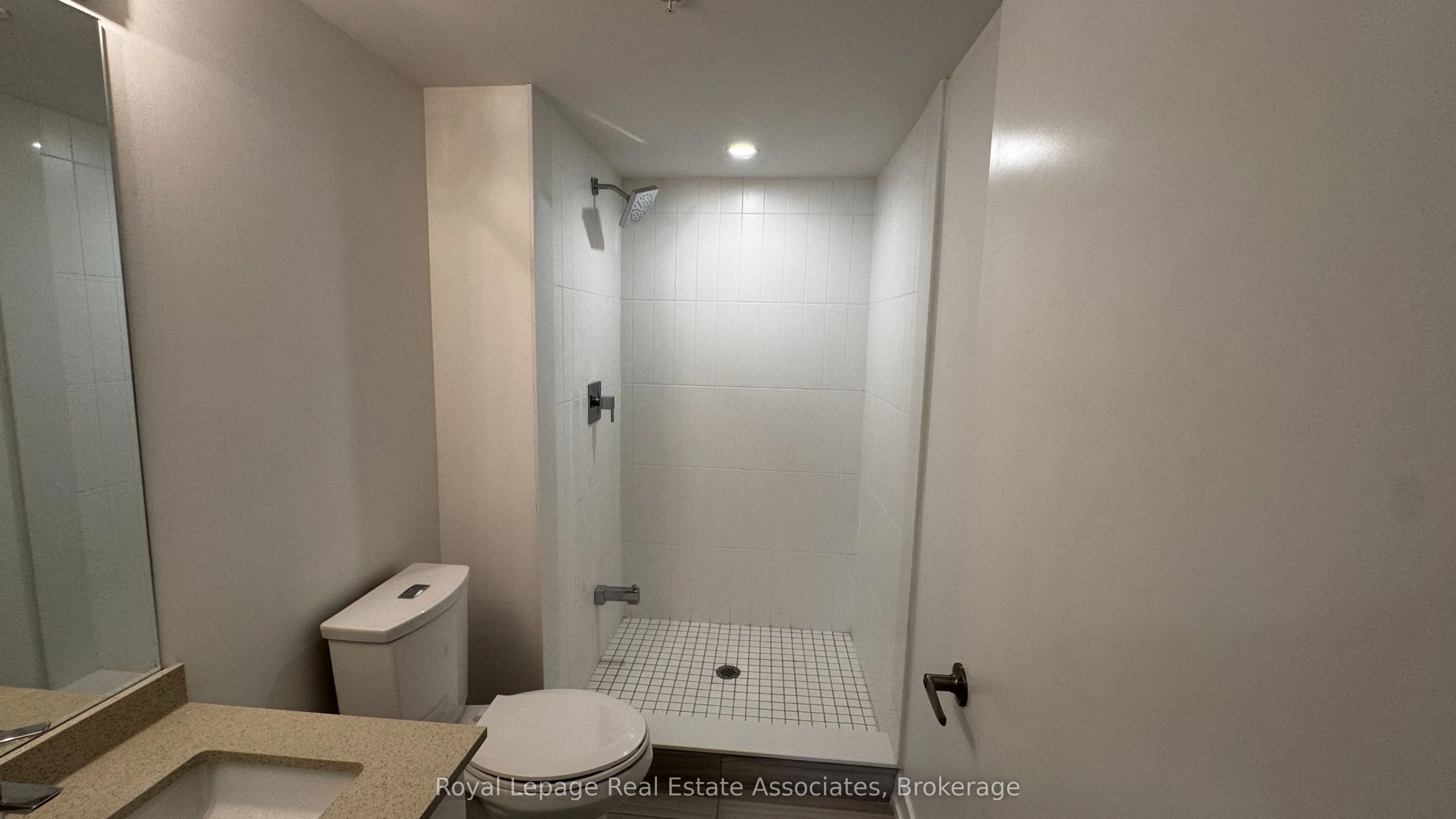 1650 Victoria Park Avenue, #103