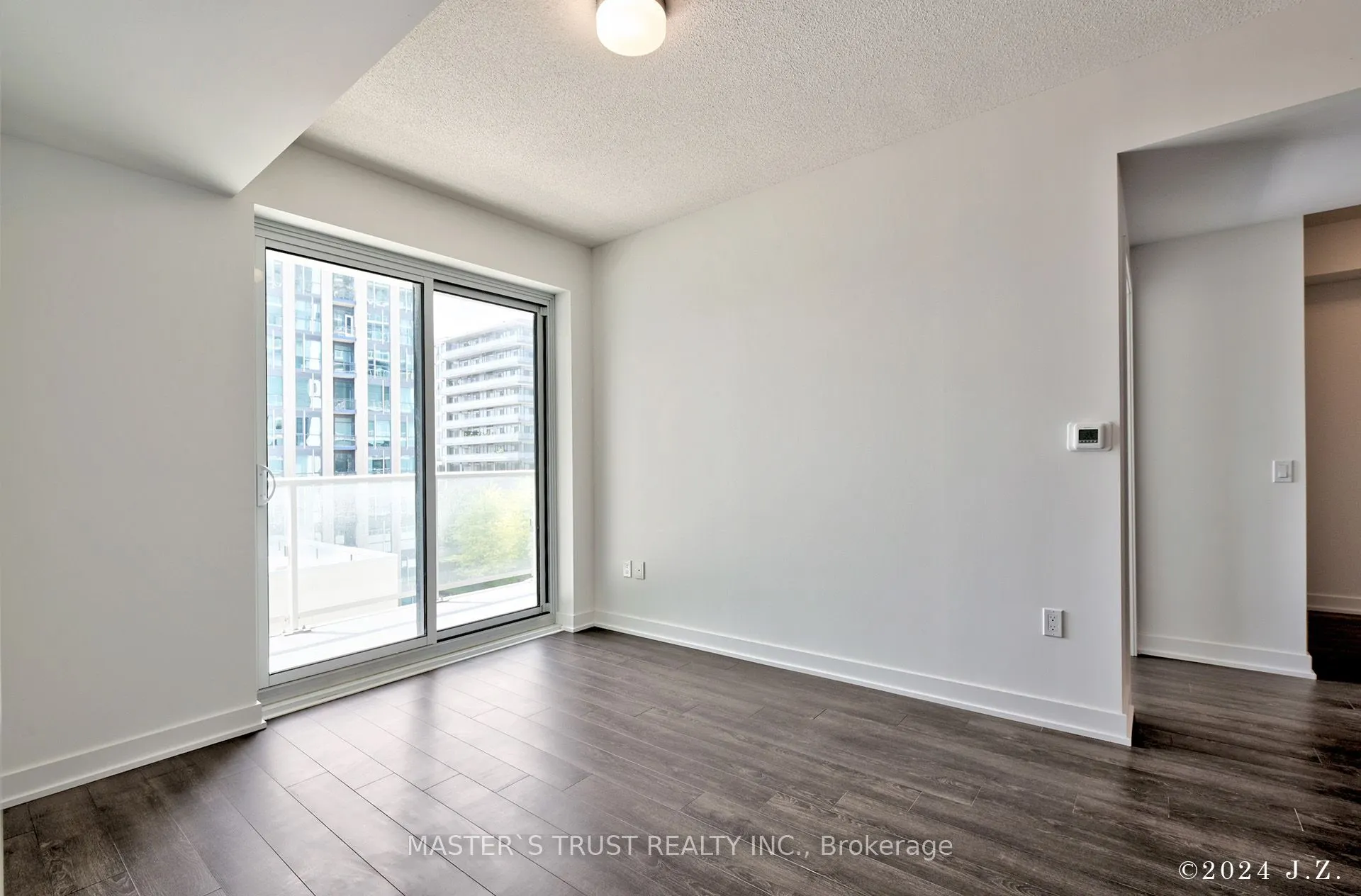 50 O'Neill Road, #503