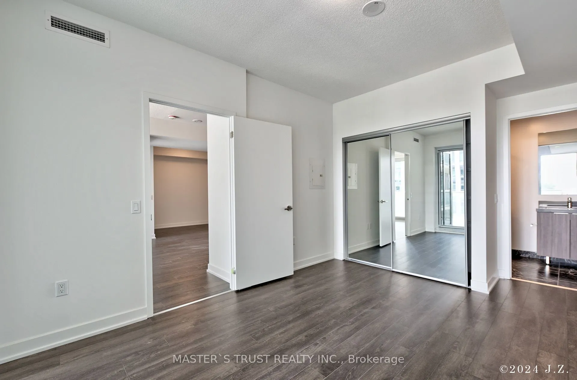 50 O'Neill Road, #503