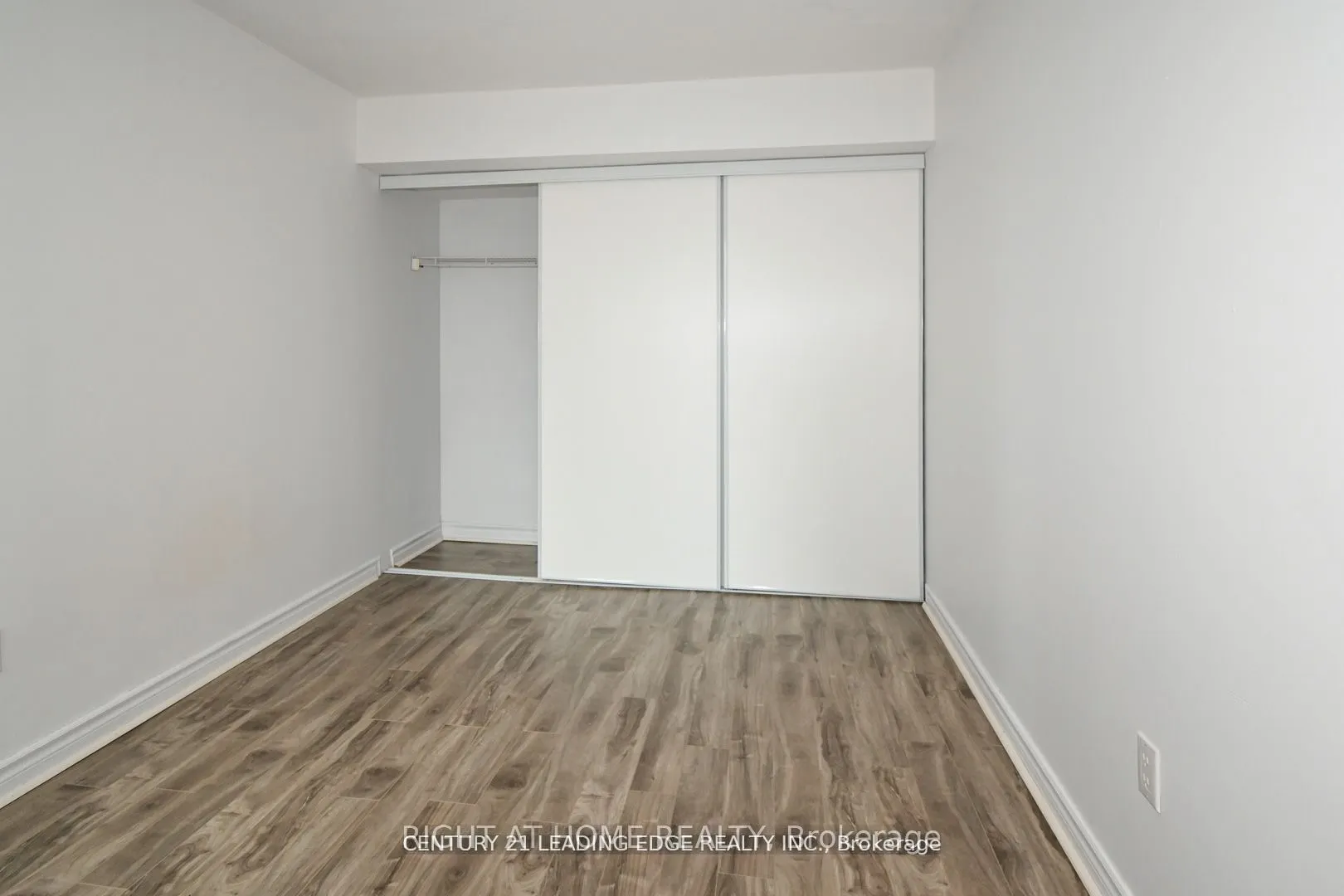 38 Elm Street, #3305