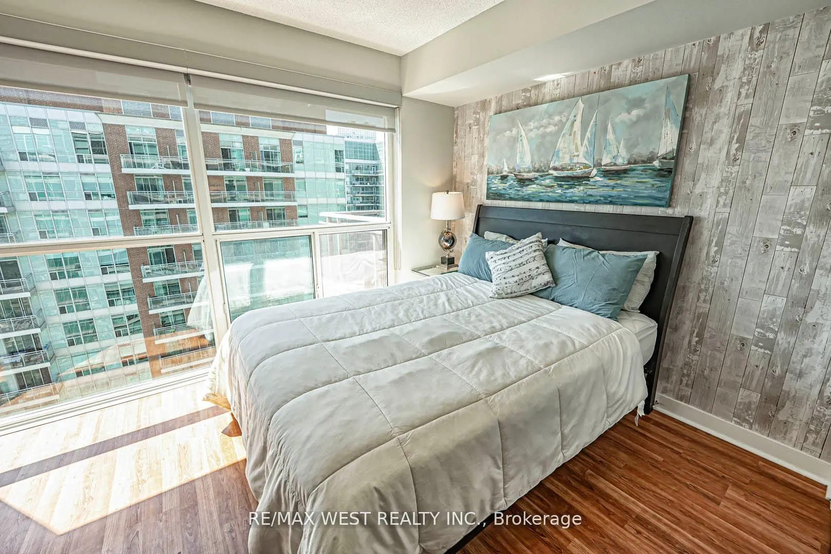 80 Western Battery Road, #2311