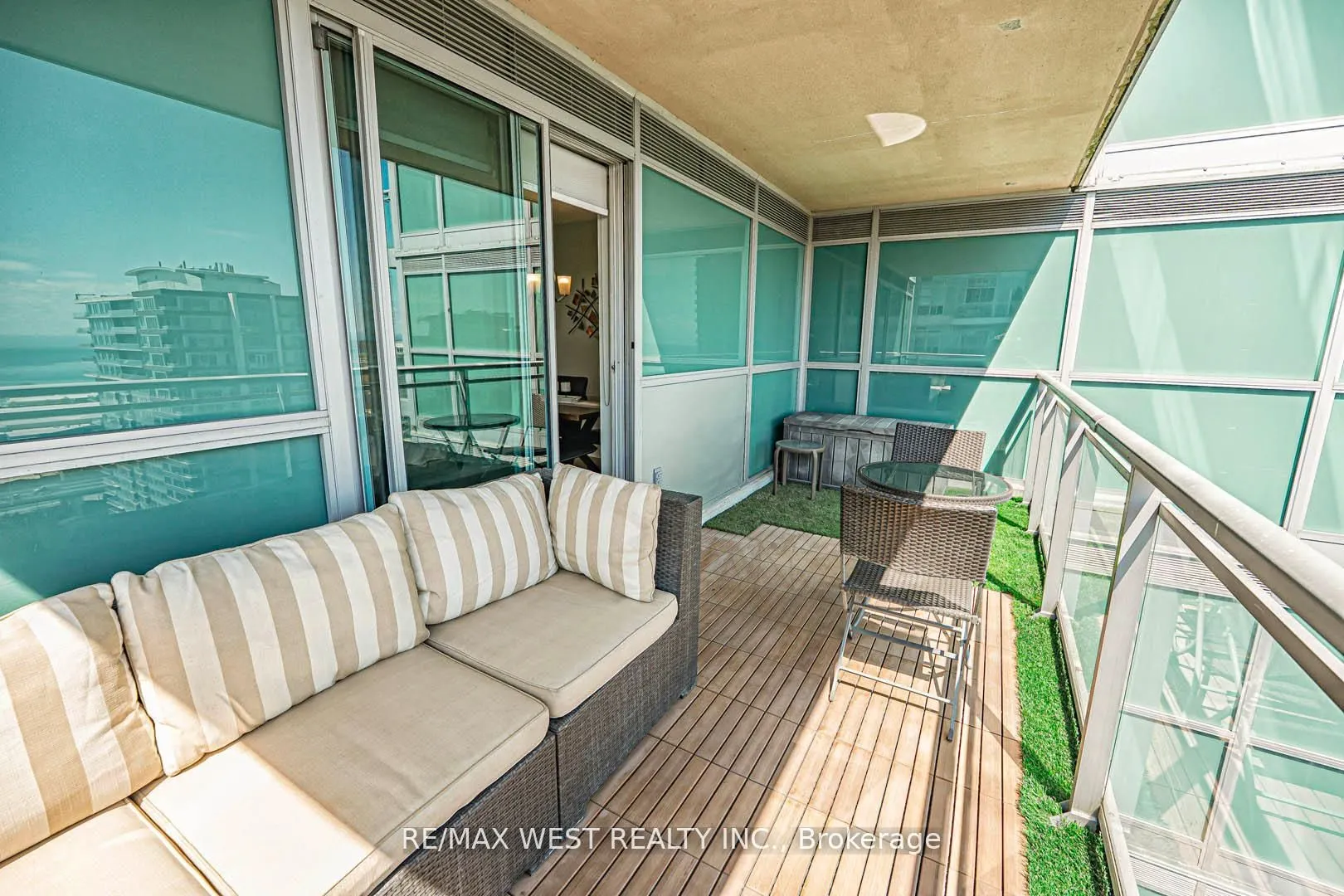 80 Western Battery Road, #2311