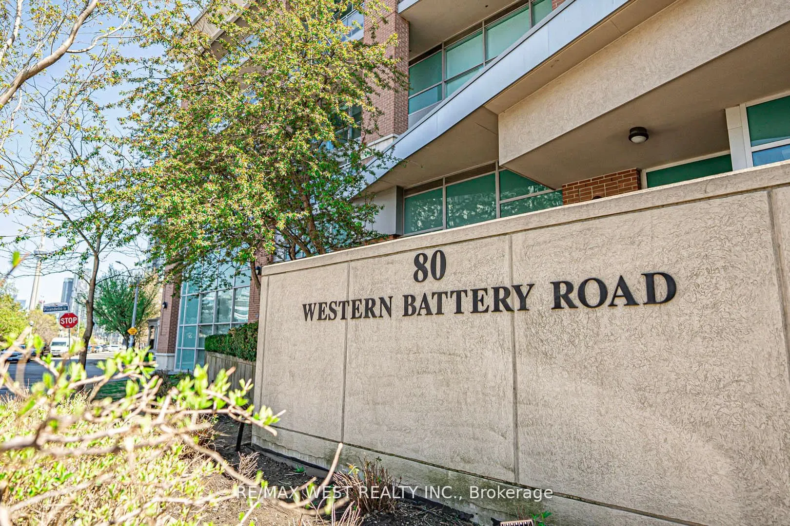 80 Western Battery Road, #2311