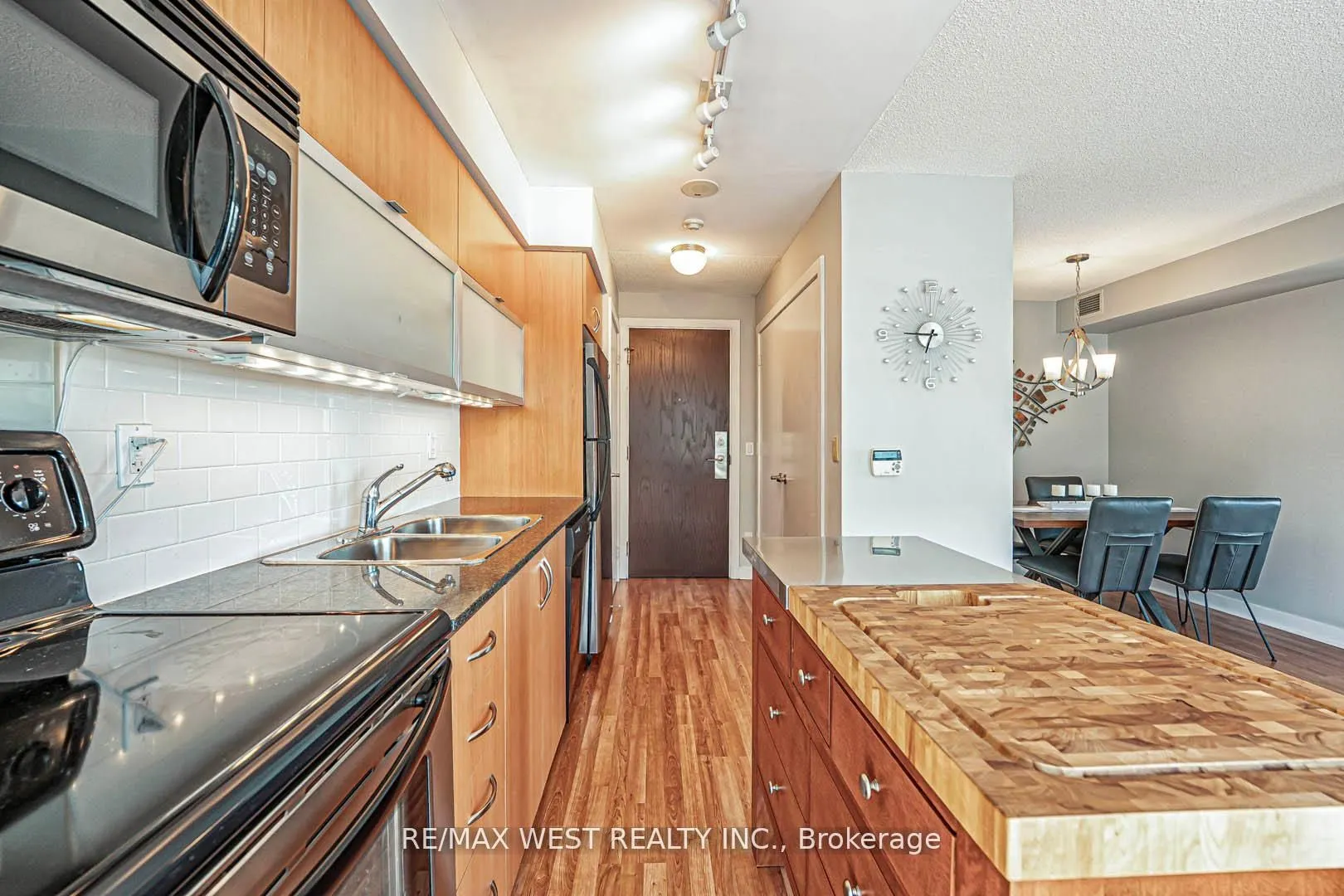 80 Western Battery Road, #2311