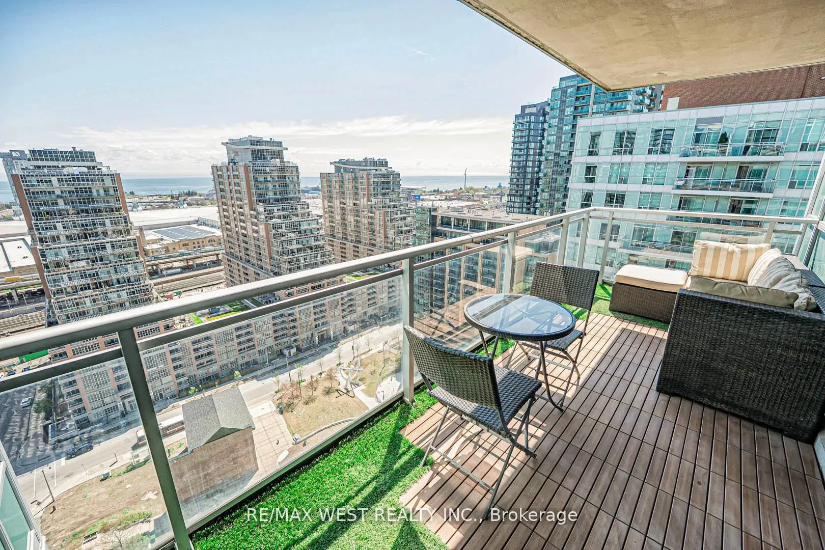 80 Western Battery Road, #2311