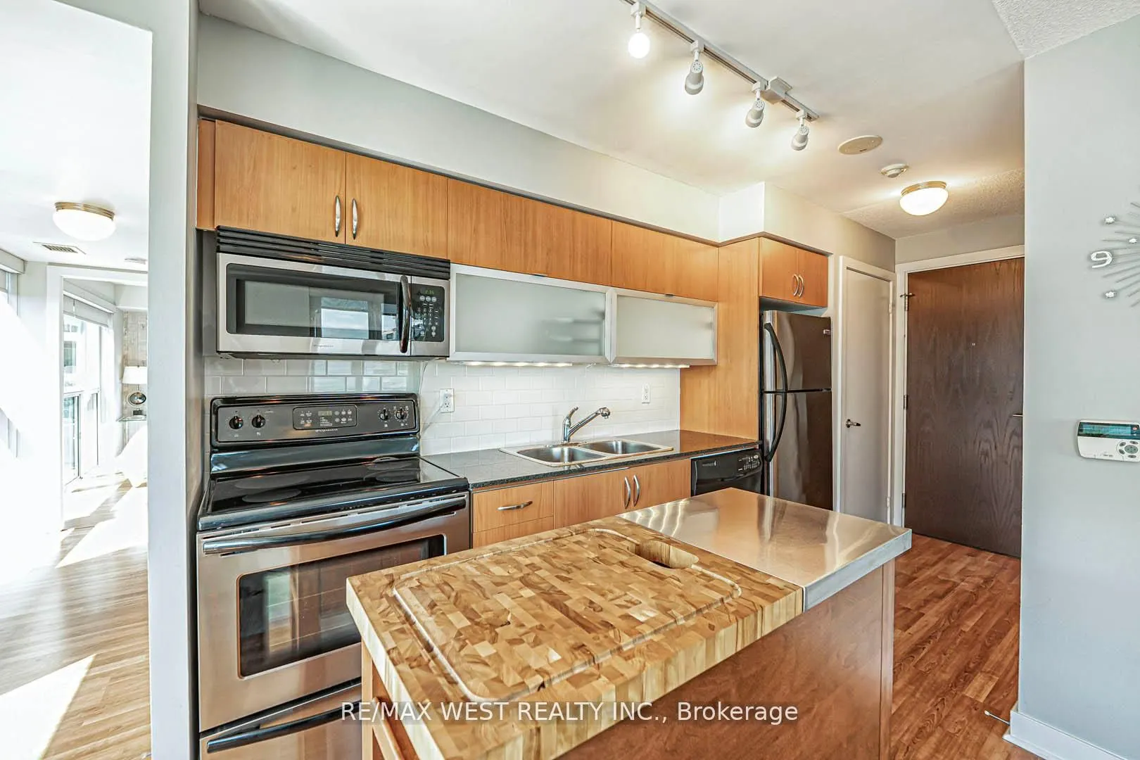 80 Western Battery Road, #2311