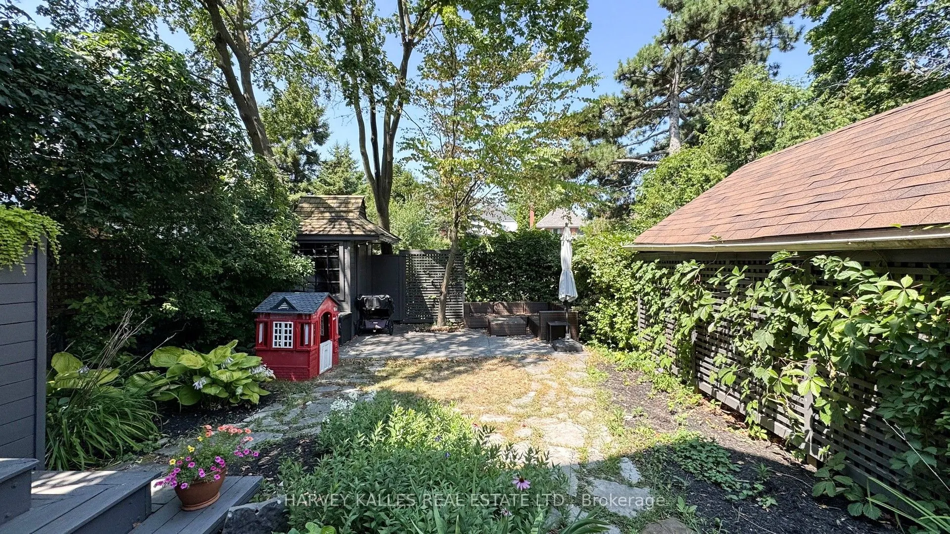 84 Brookdale Avenue