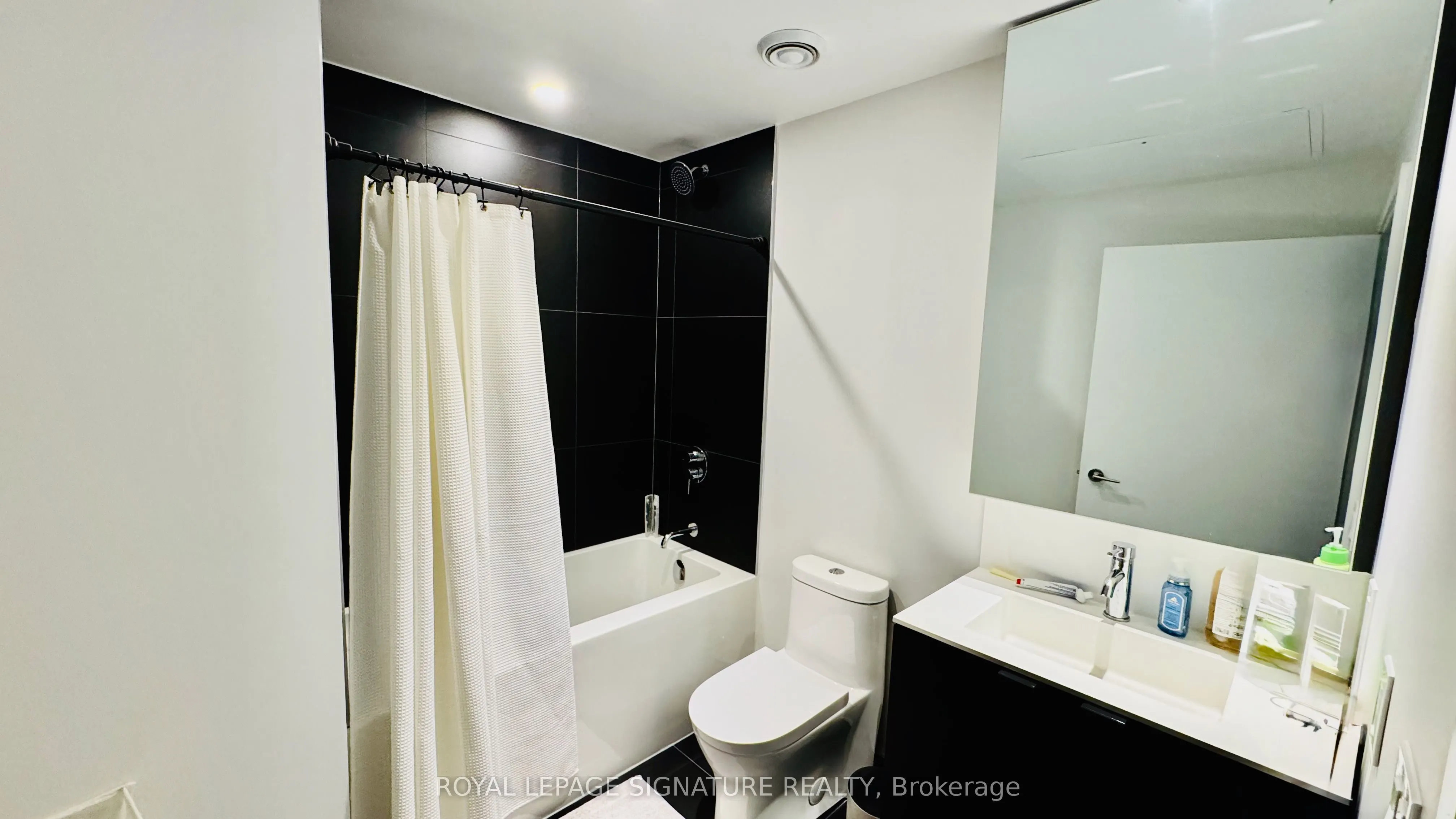 20 Edward Street, #2607