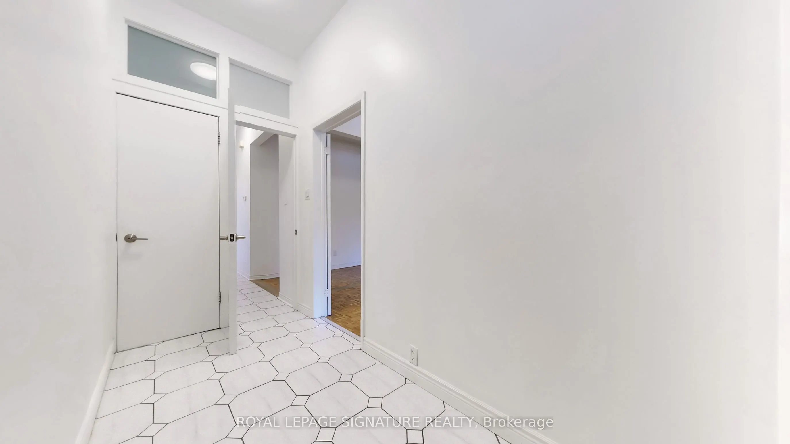 247 Palmerston Avenue, #Main