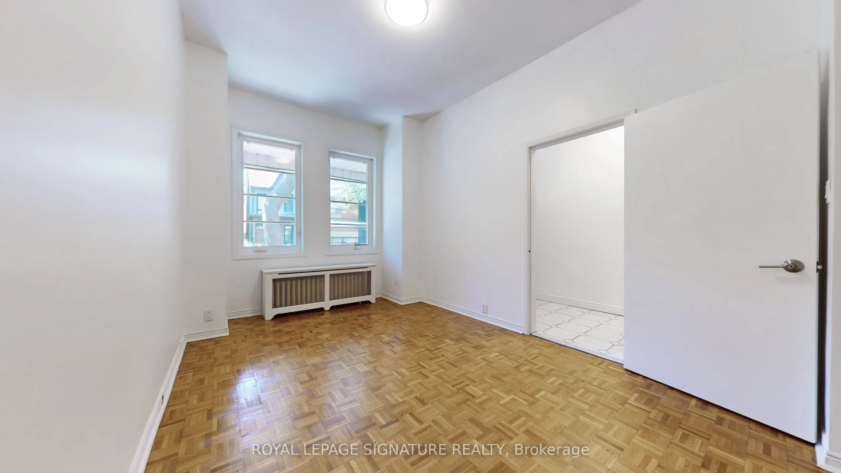 247 Palmerston Avenue, #Main