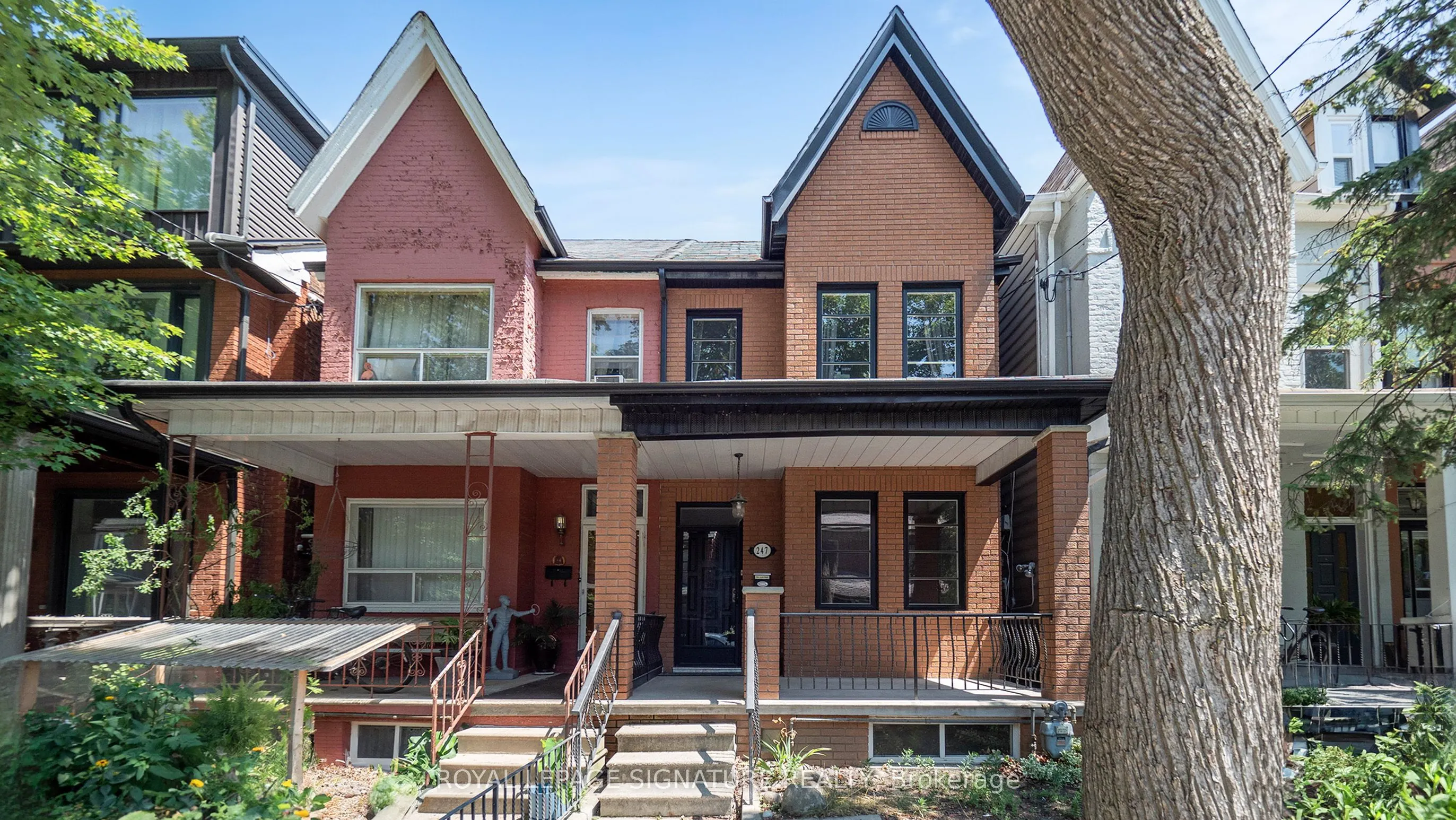 247 Palmerston Avenue, #Main