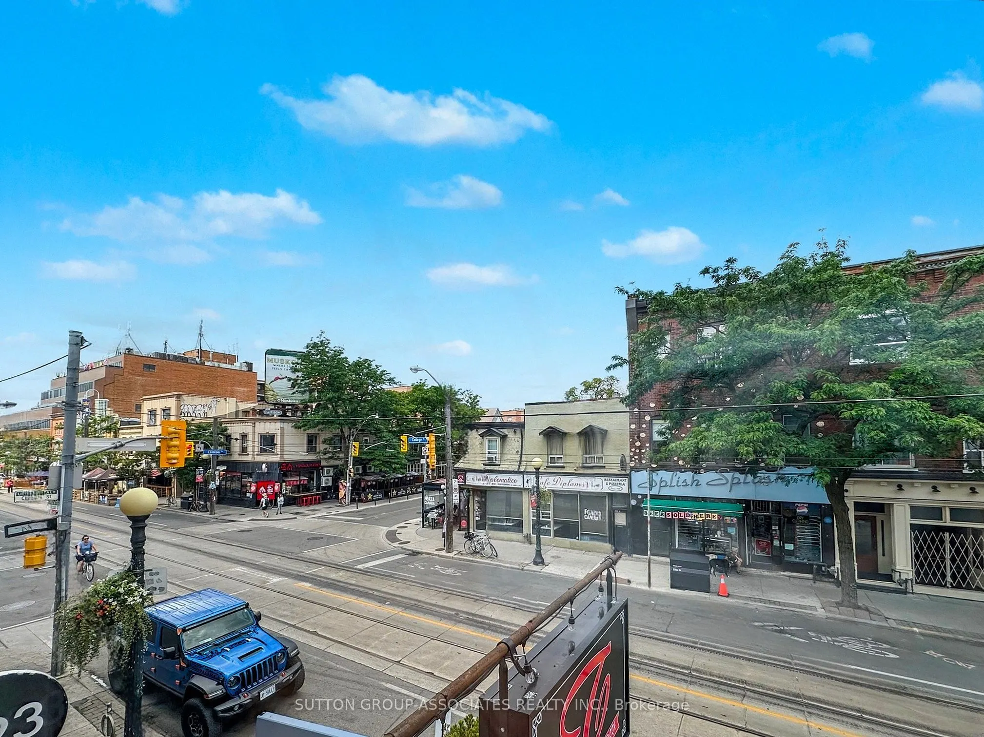 591 College Street, #Upper