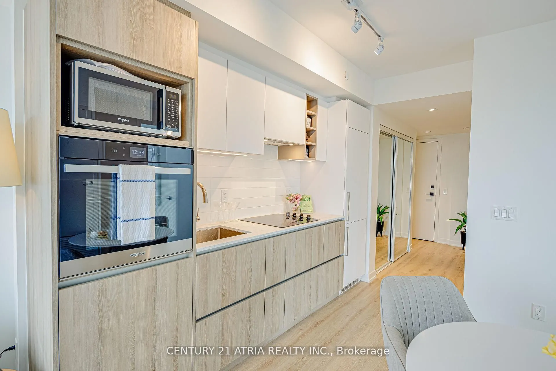 319 Jarvis Street, #3806