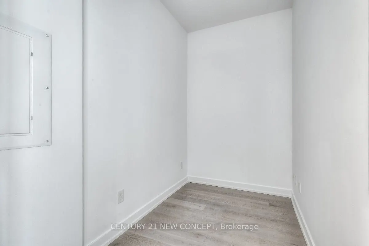488 University Avenue, #3711