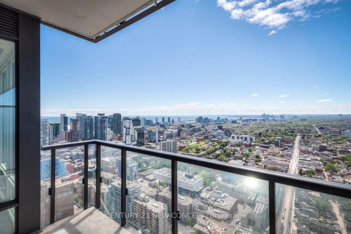 488 University Avenue, #3711