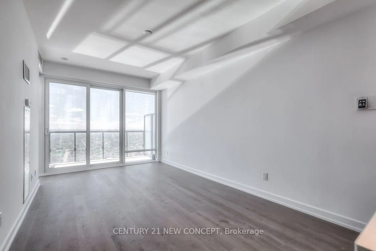 488 University Avenue, #3711