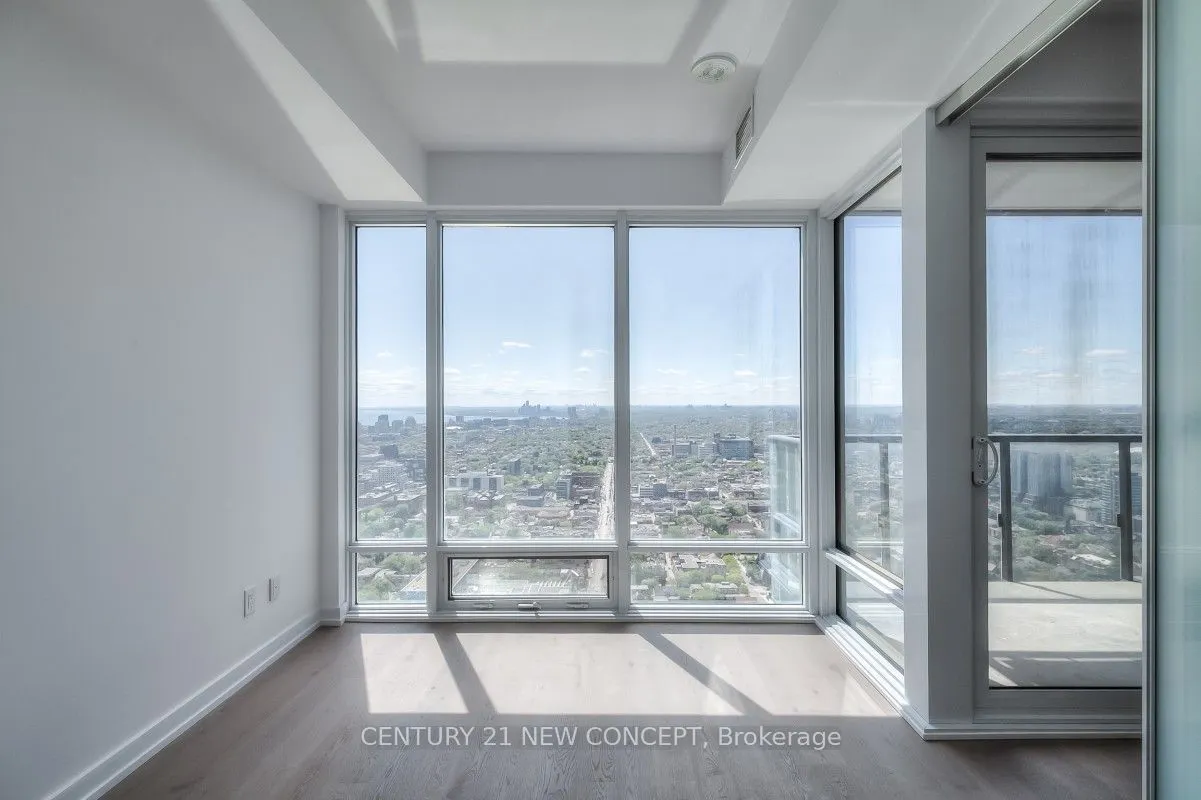 488 University Avenue, #3711