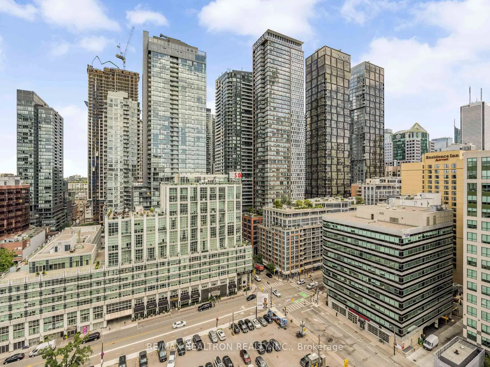 352 Front Street W, #1816