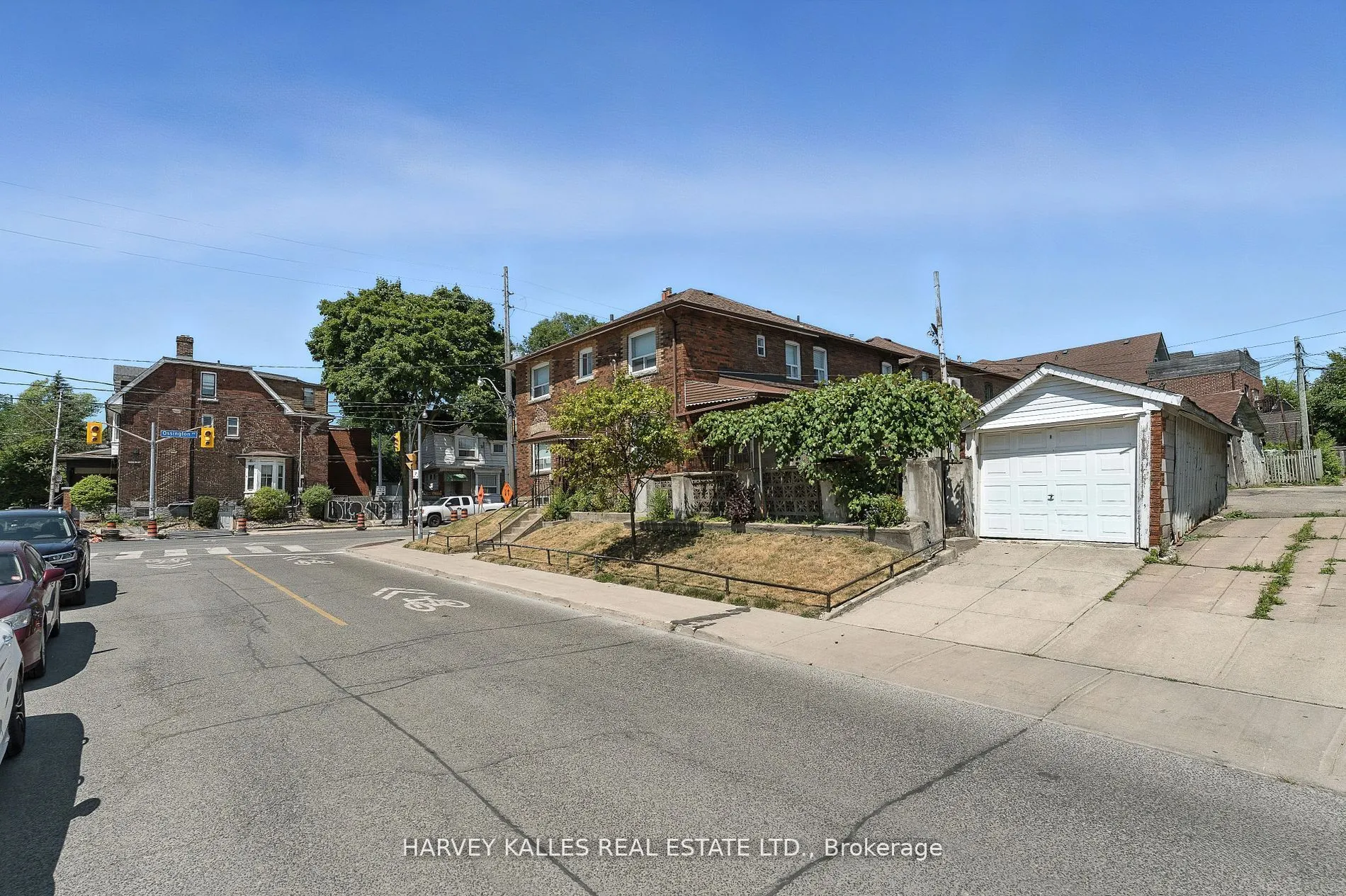 547 Ossington Avenue