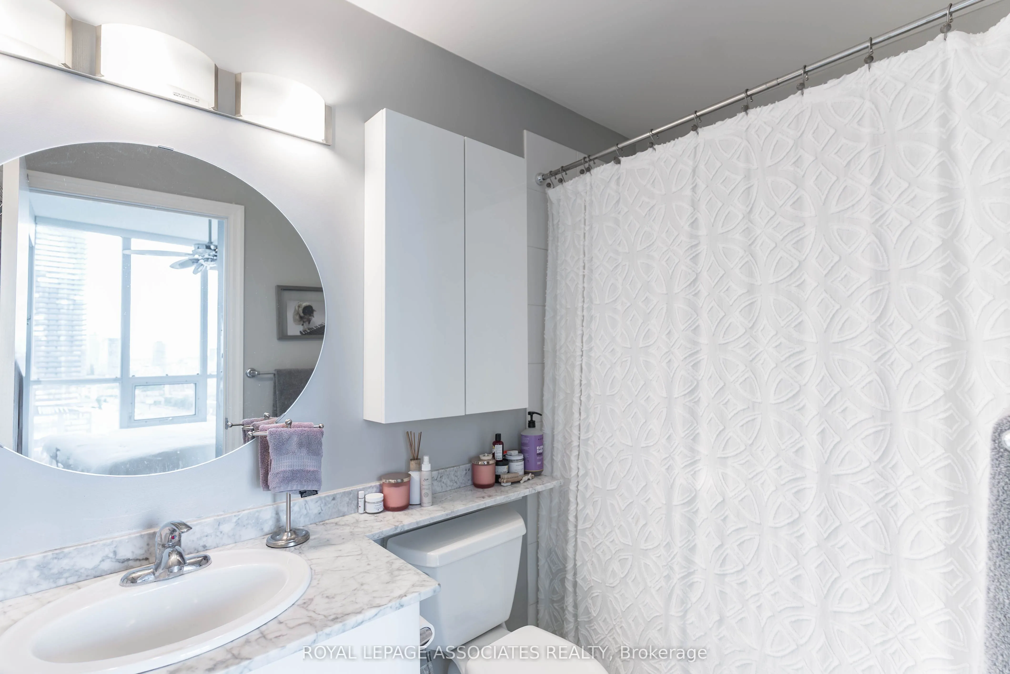 16 Yonge Street, #2407