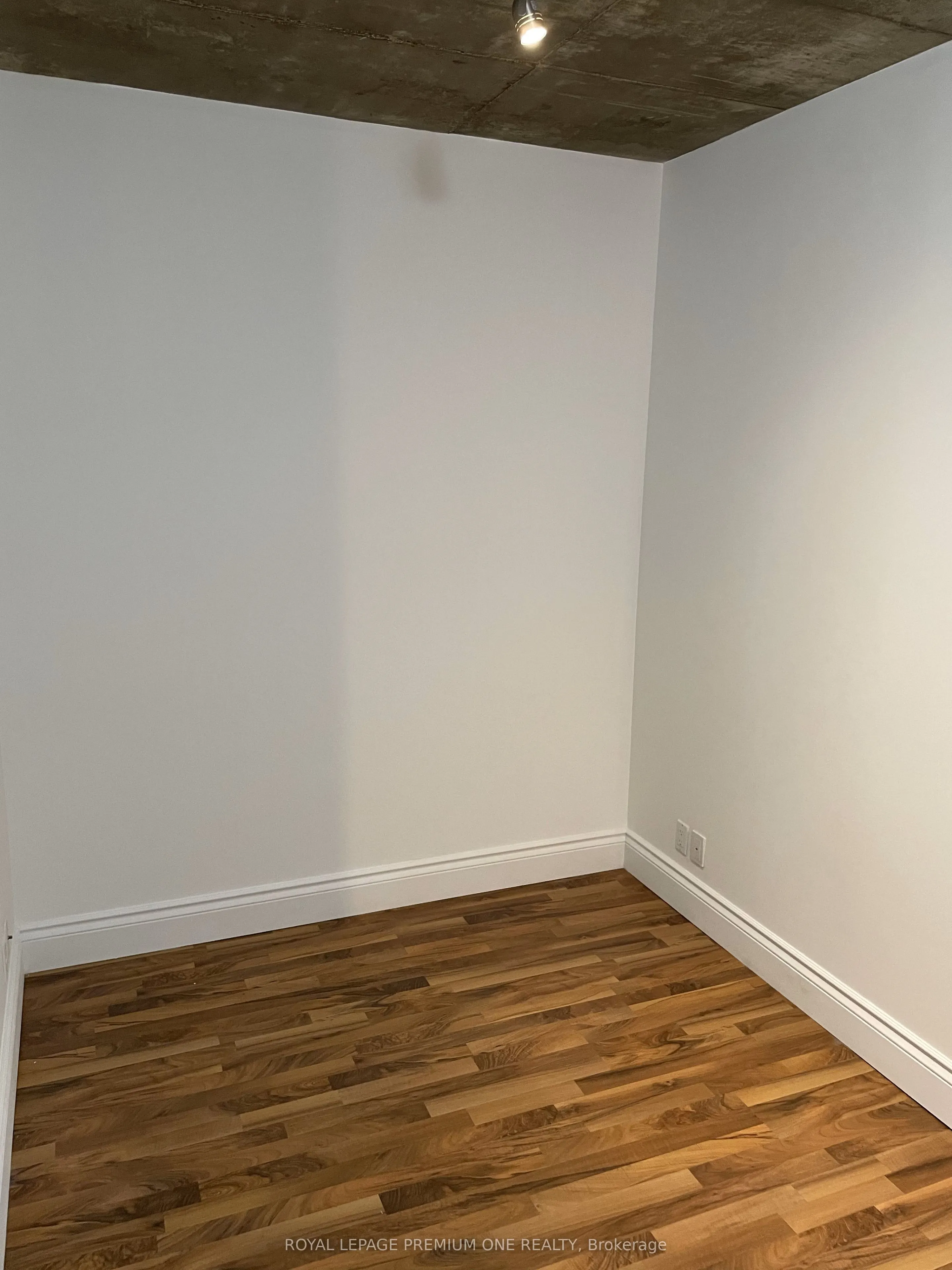 1005 King Street W, #704