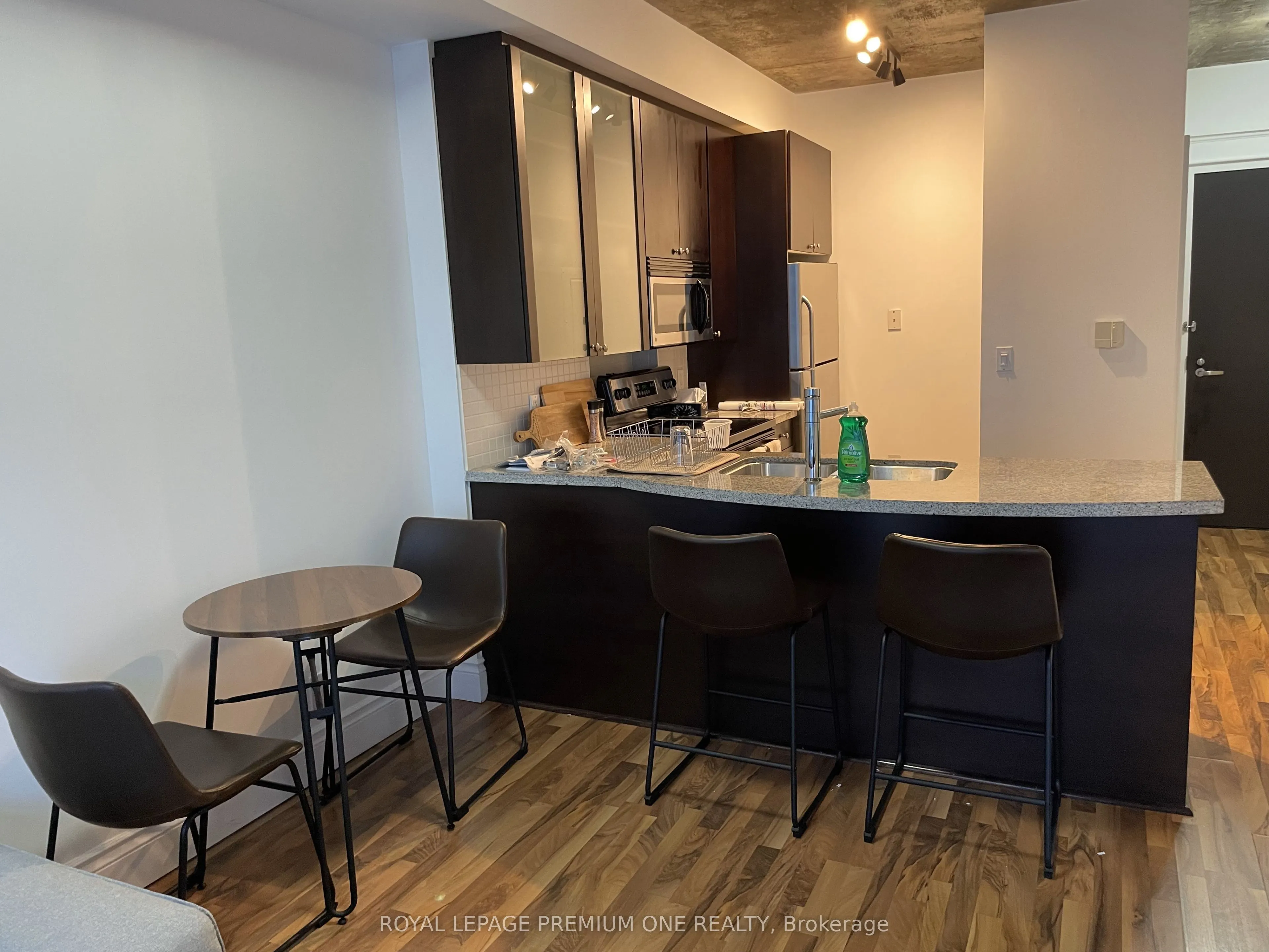 1005 King Street W, #704