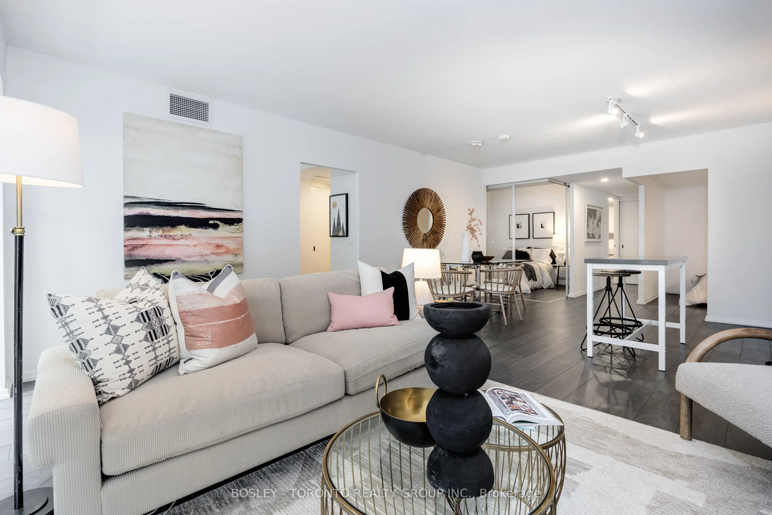 5 Soudan Avenue, #844