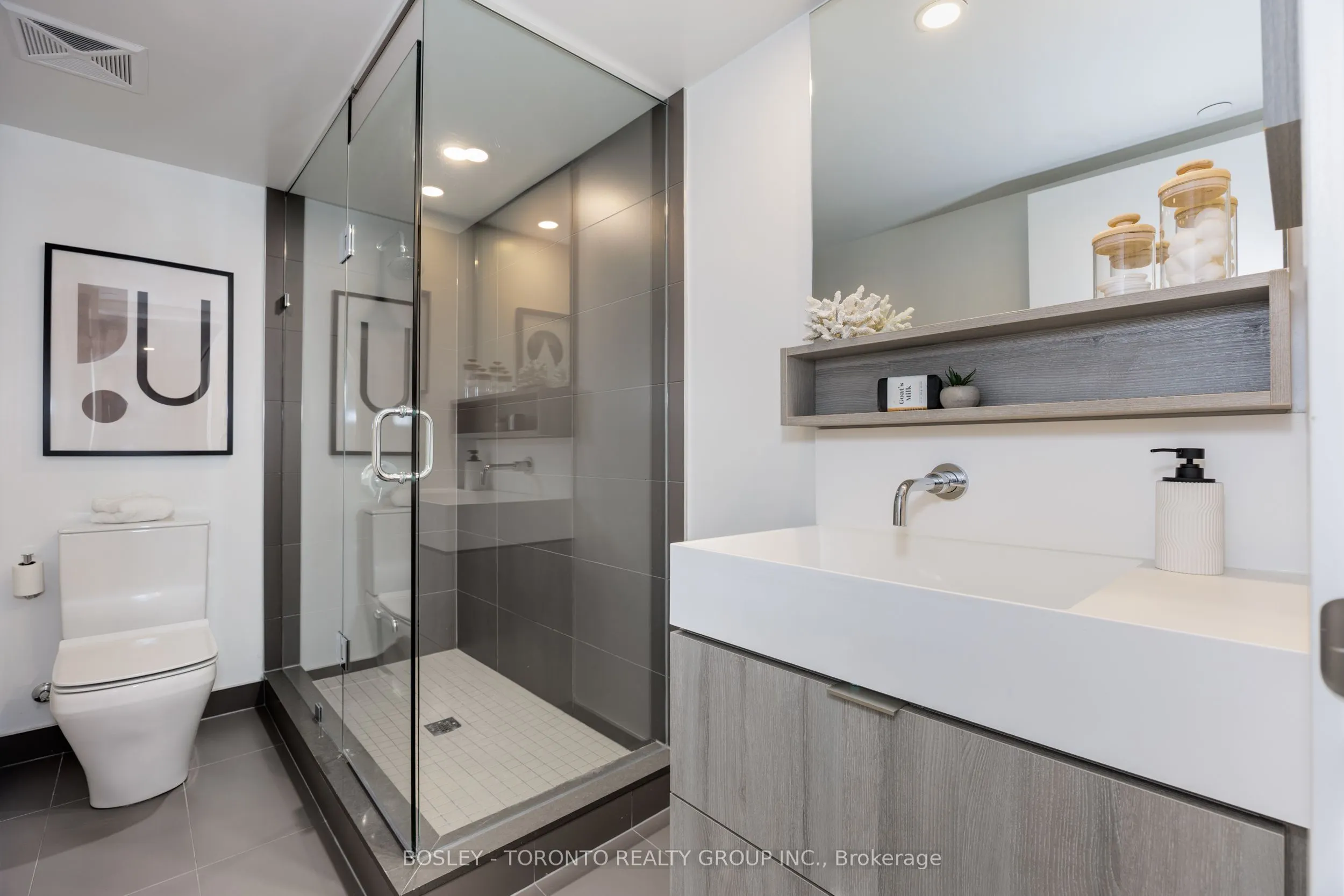 5 Soudan Avenue, #844