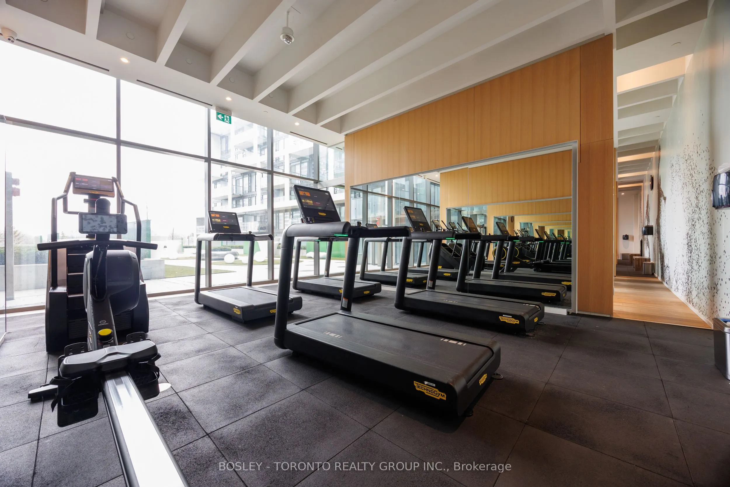 5 Soudan Avenue, #844