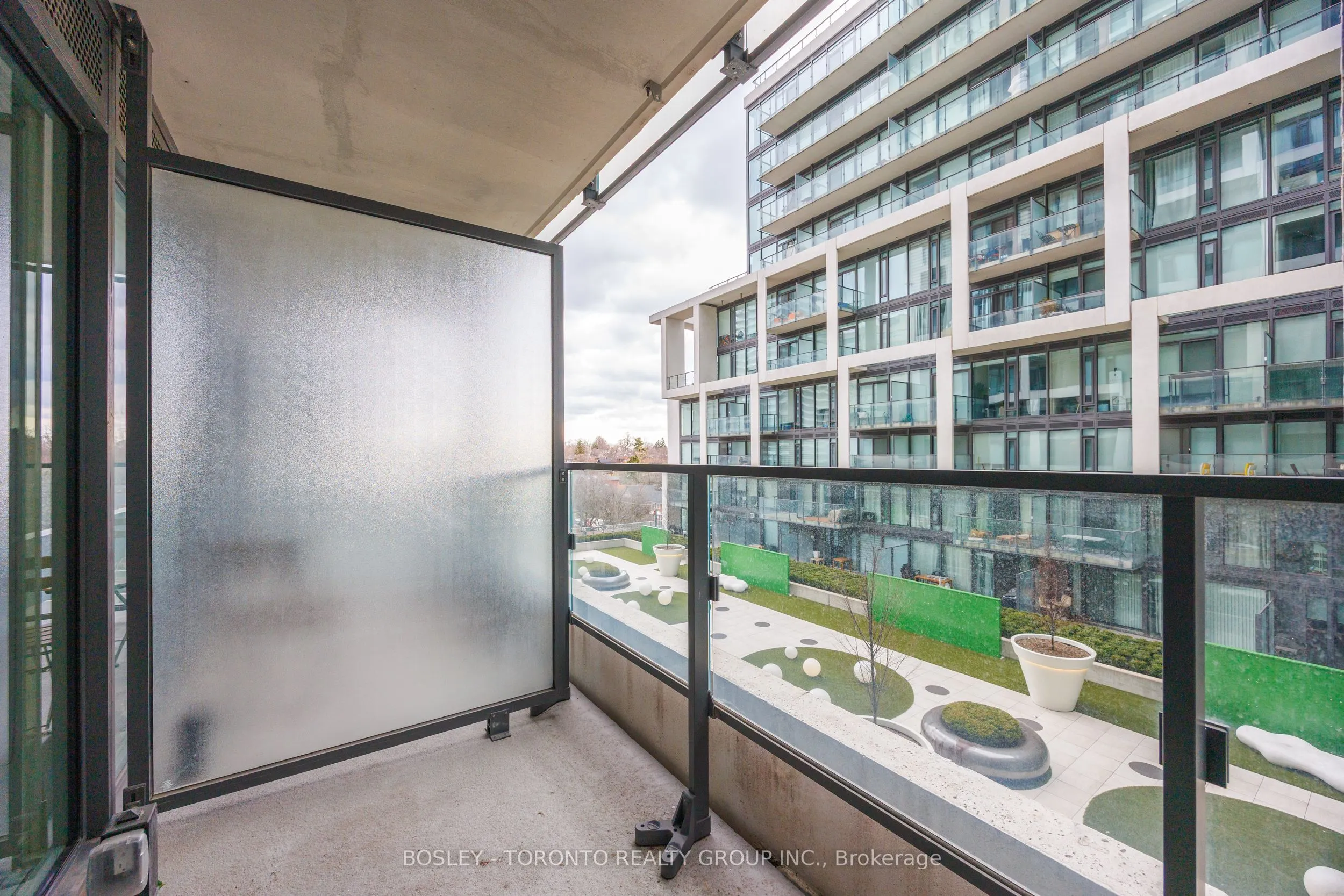 5 Soudan Avenue, #844