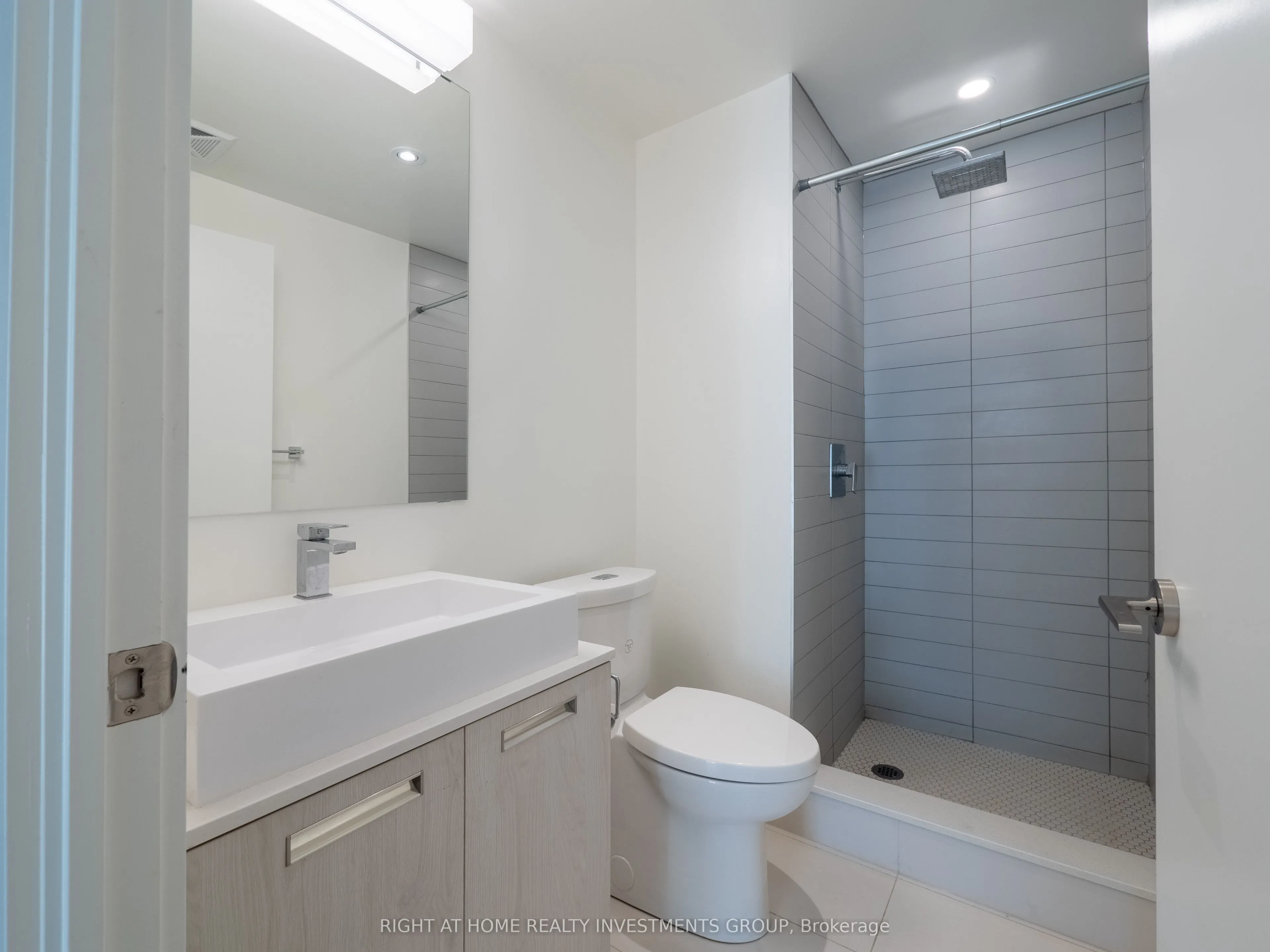 2A Church Street, #1010