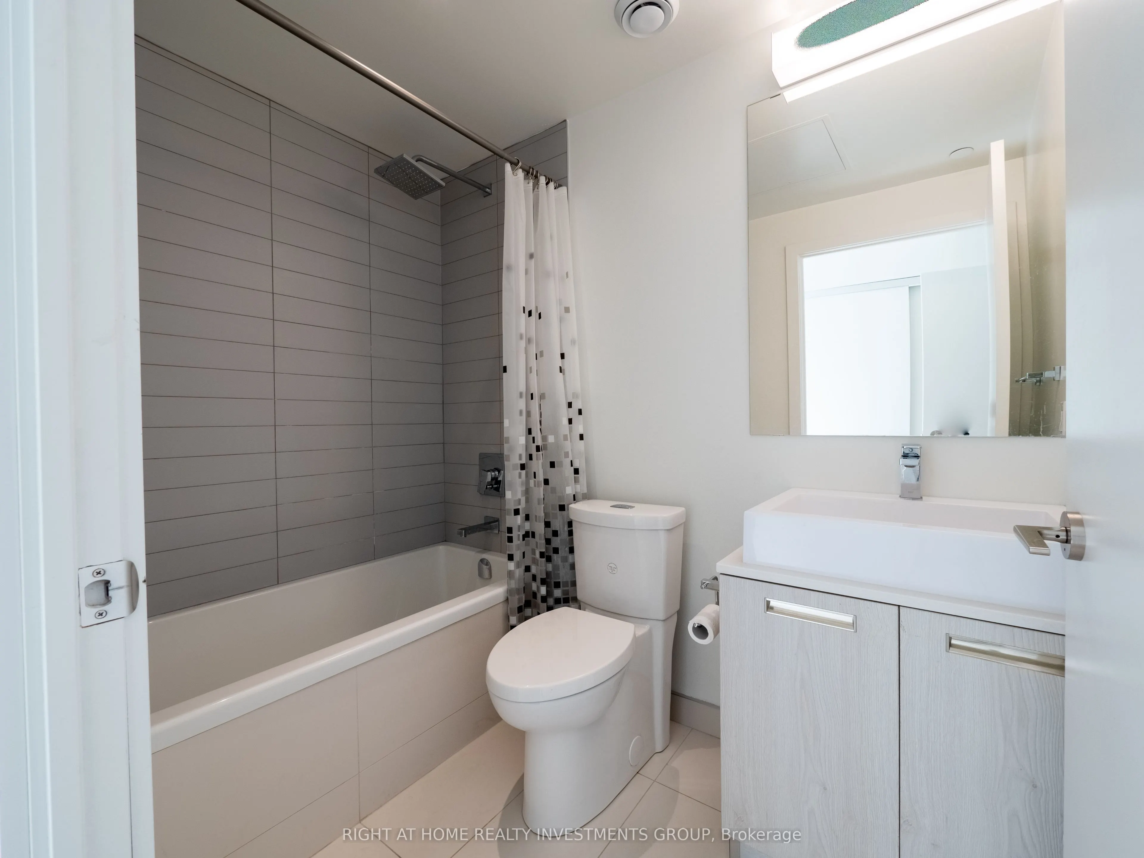 2A Church Street, #1010