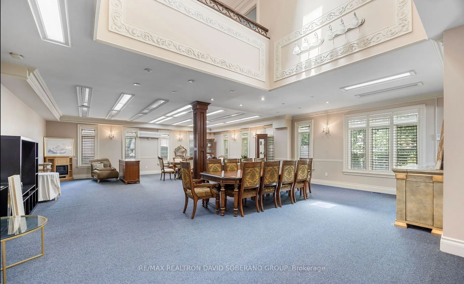10 Bainbridge Avenue